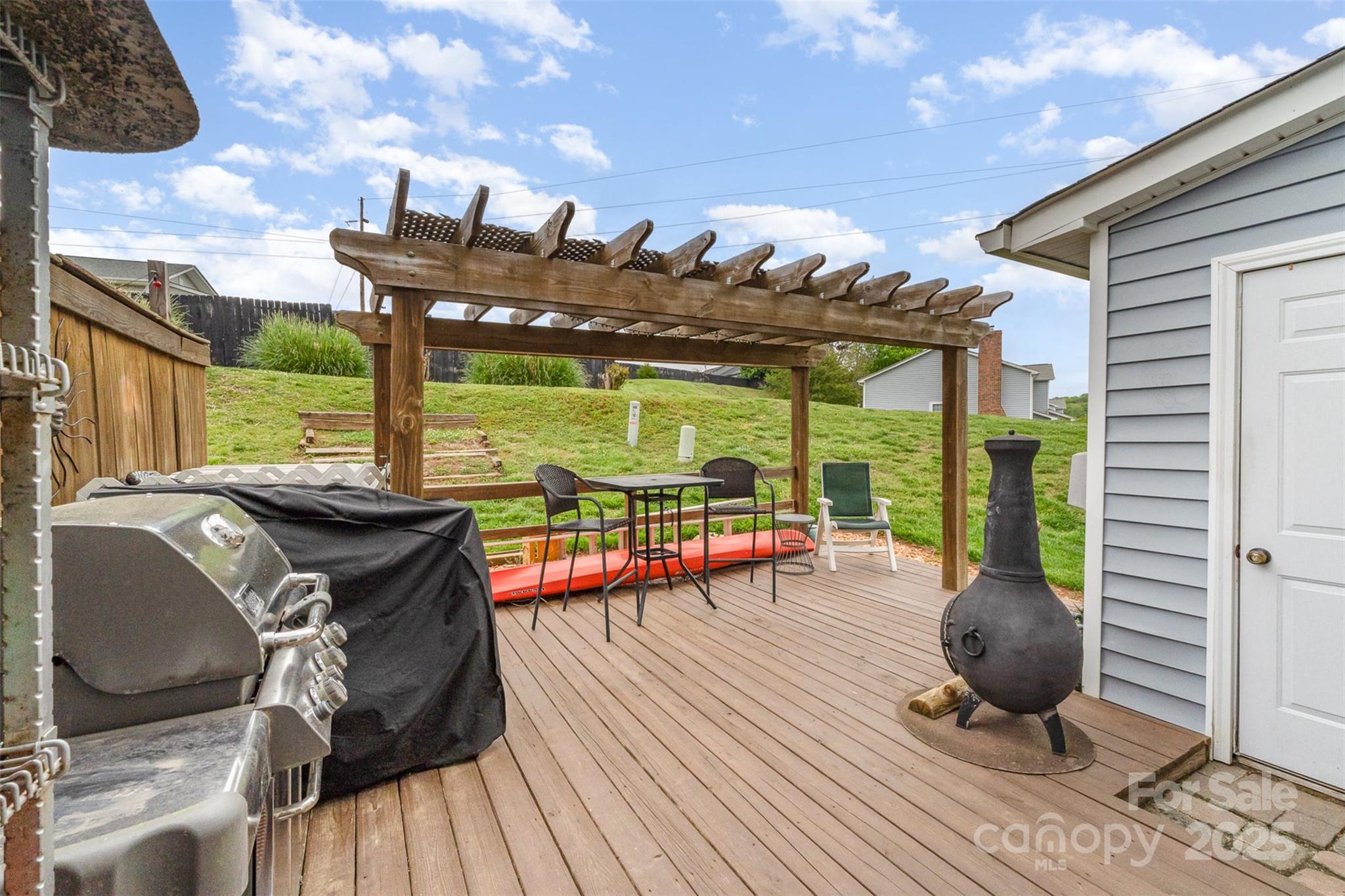 1424 River Drive Property Photo