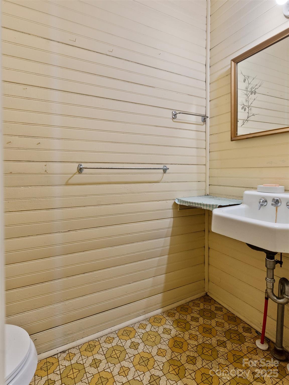 443 Shand Street Property Photo 21