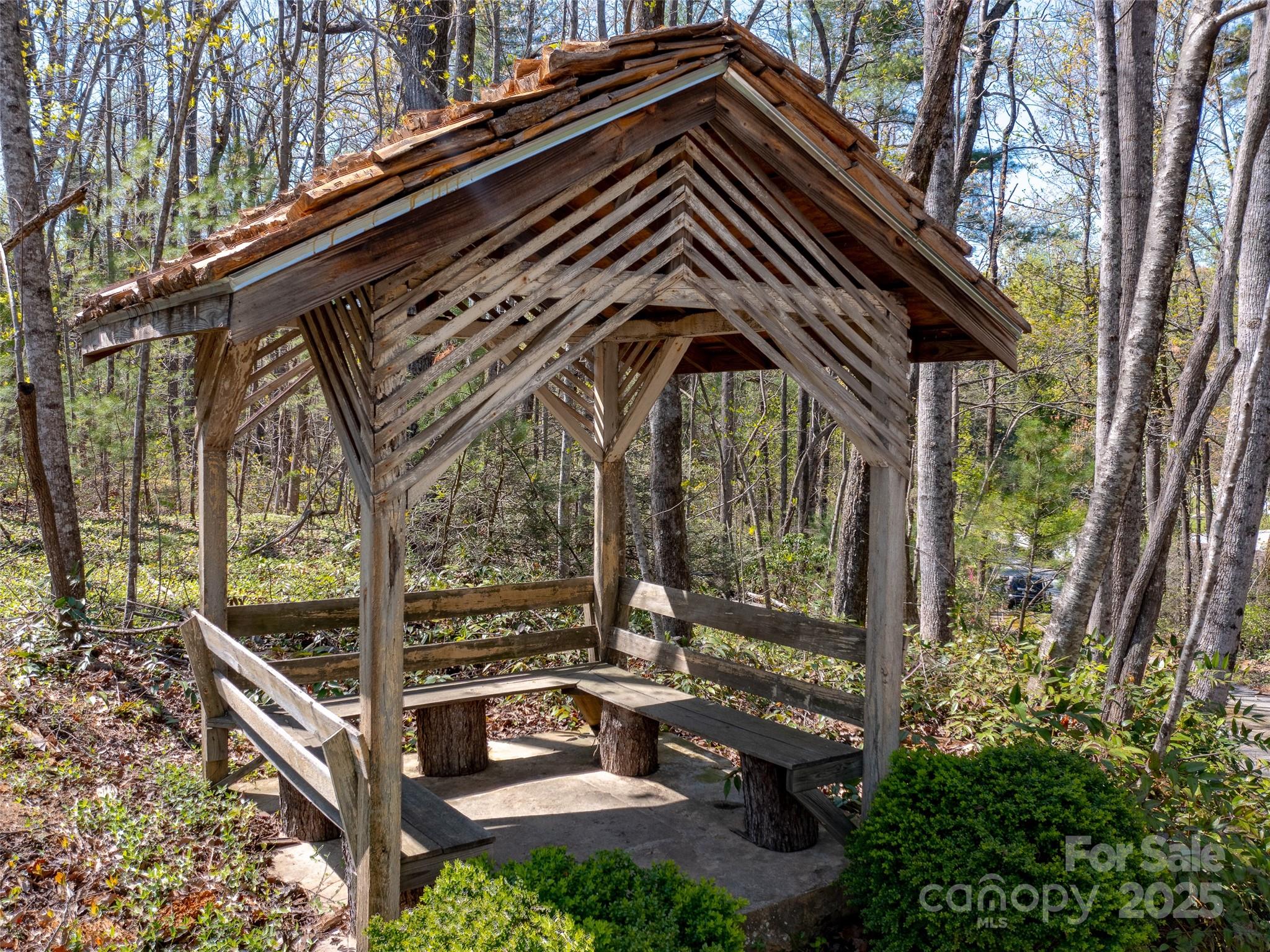 443 Shand Street Property Photo 29