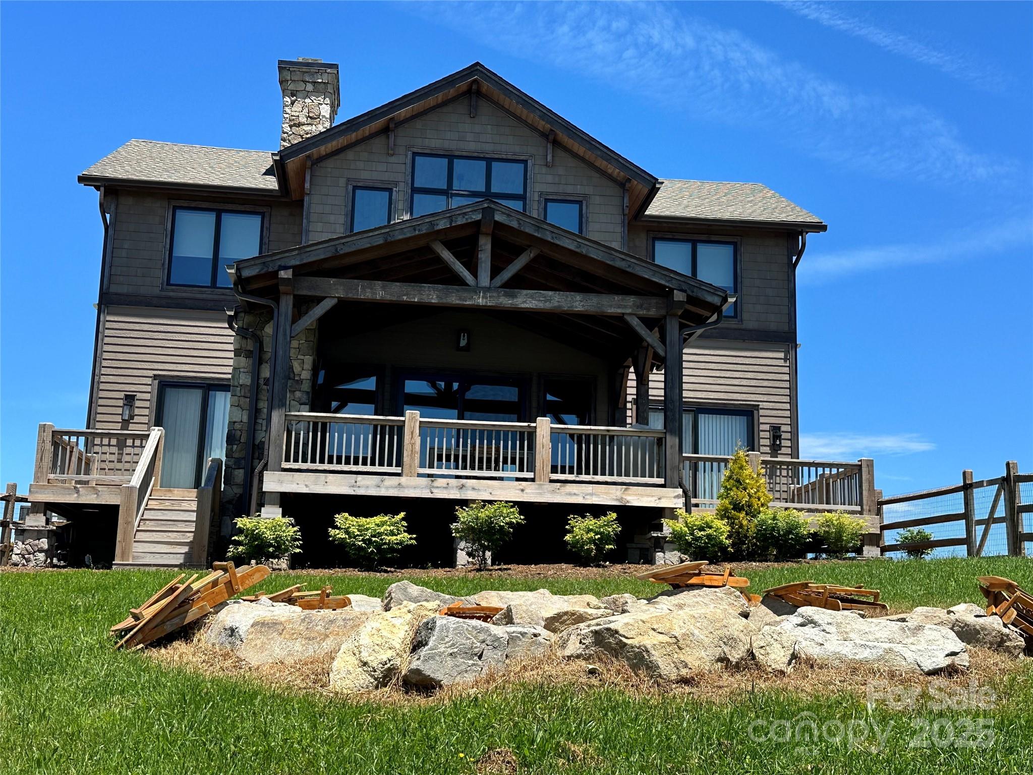 352 Great Sky Drive Property Photo