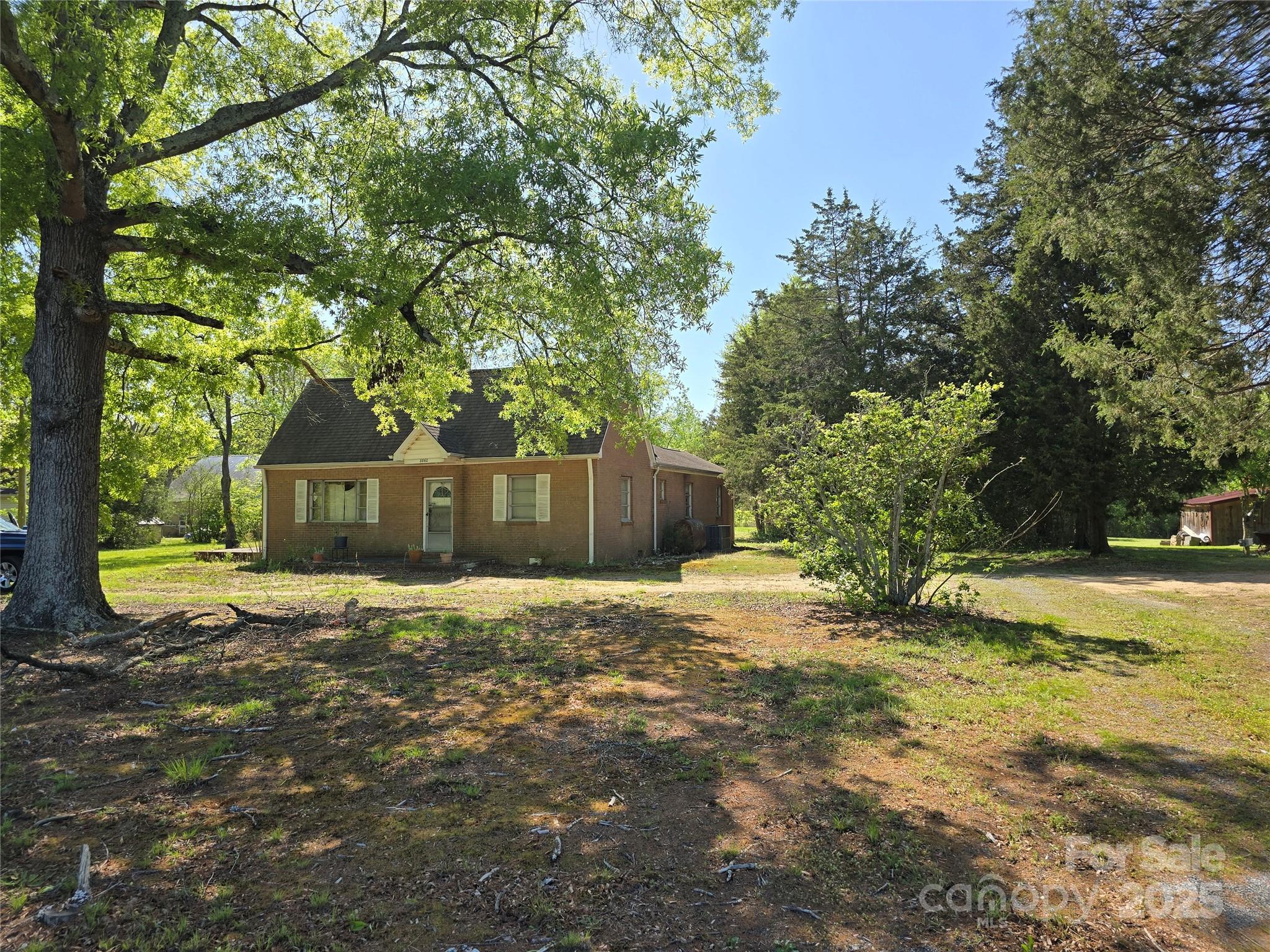 8860 Castor Road Property Photo