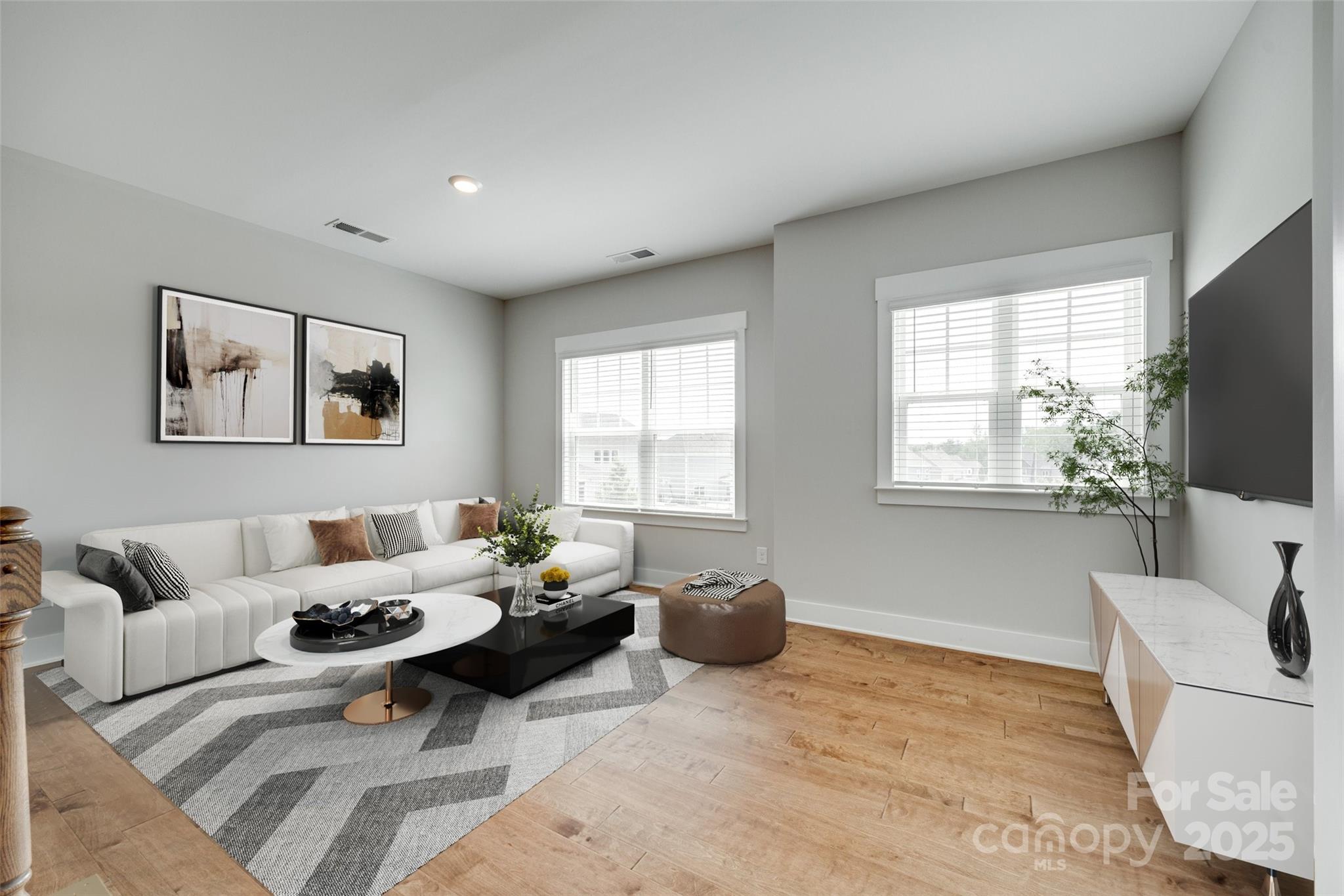 15312 Ravenall Drive Property Photo 12