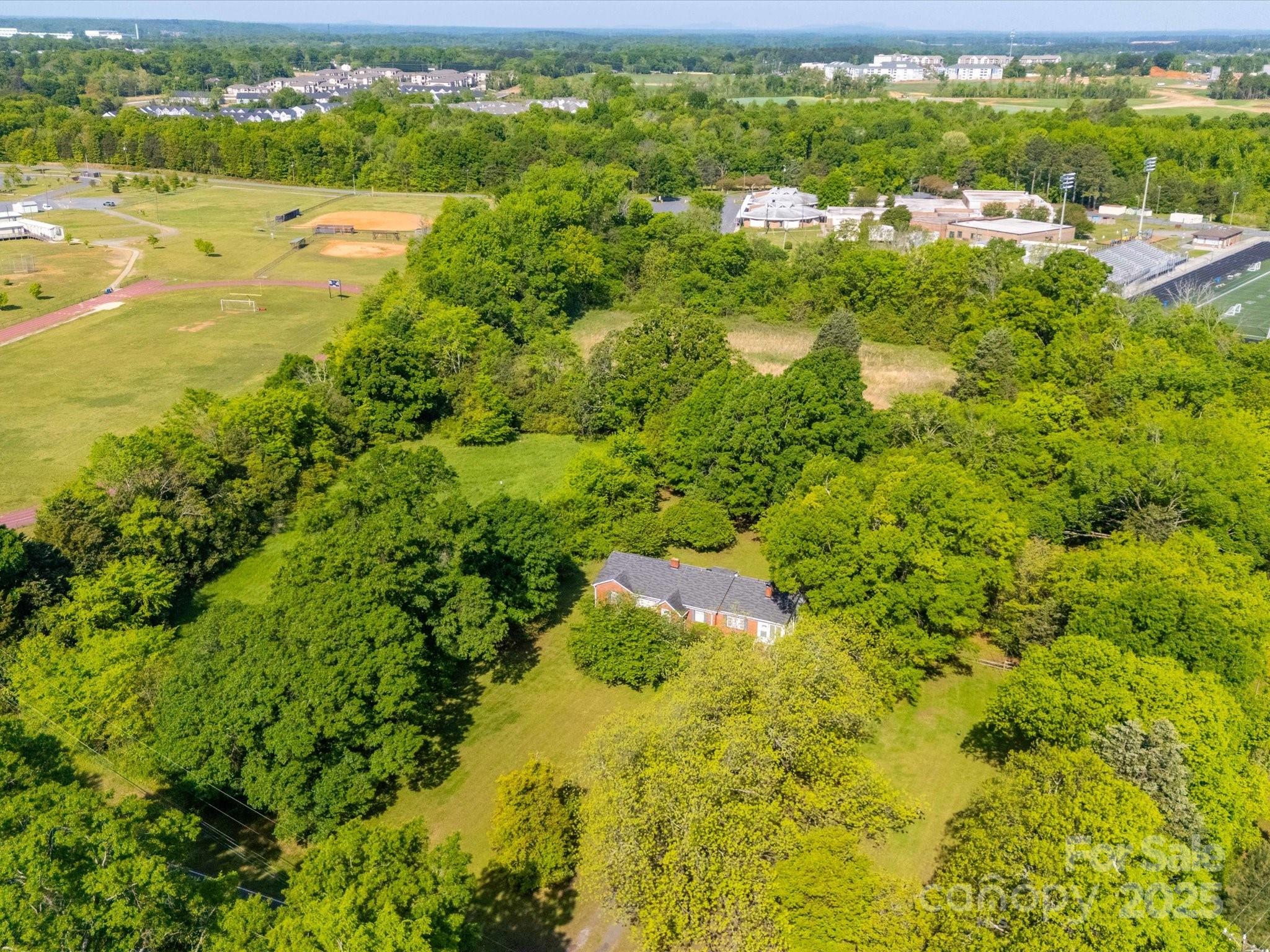4109 Sandy Porter Road Property Photo 3