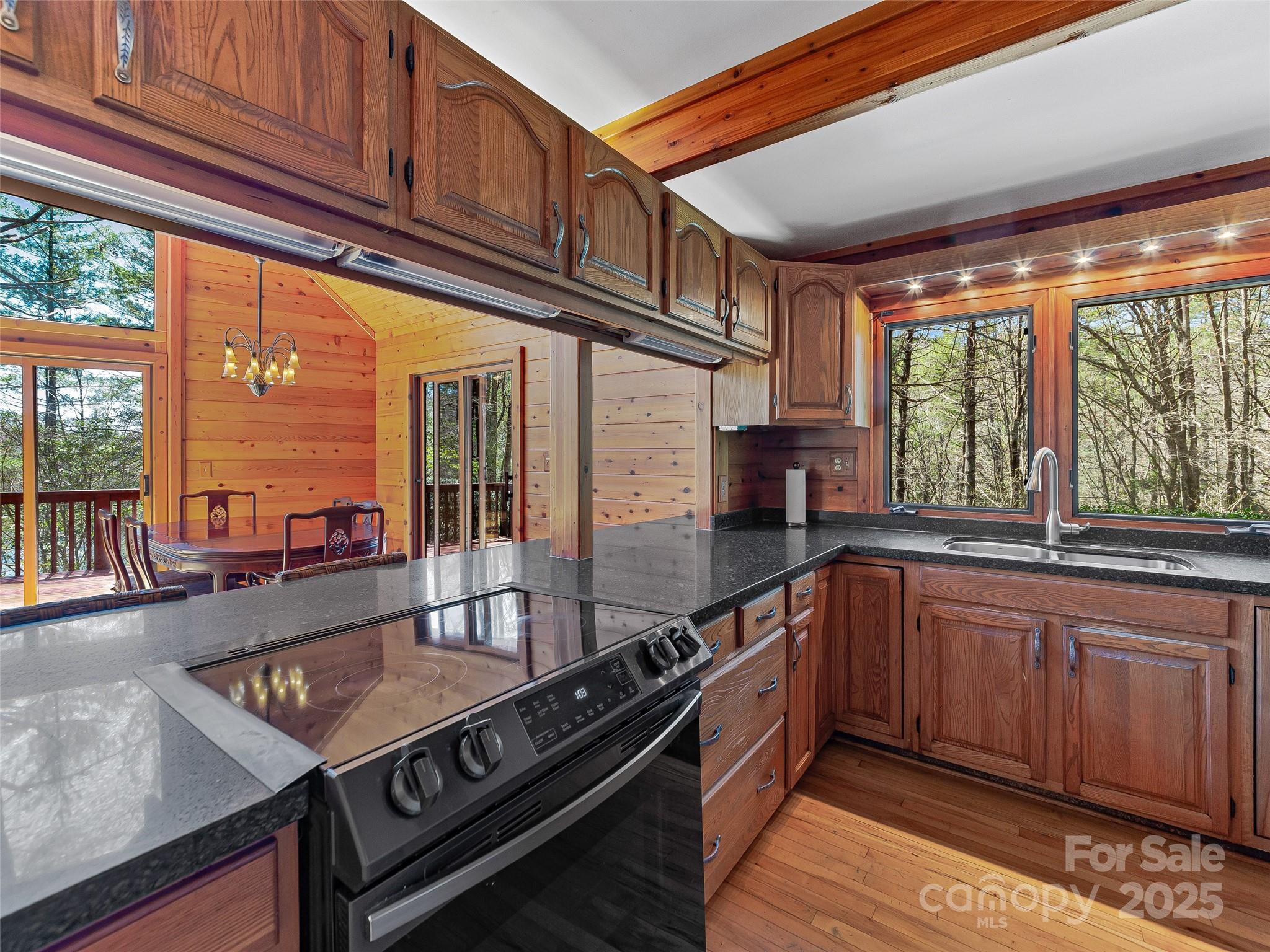 167 Harbor Cove Property Photo 19