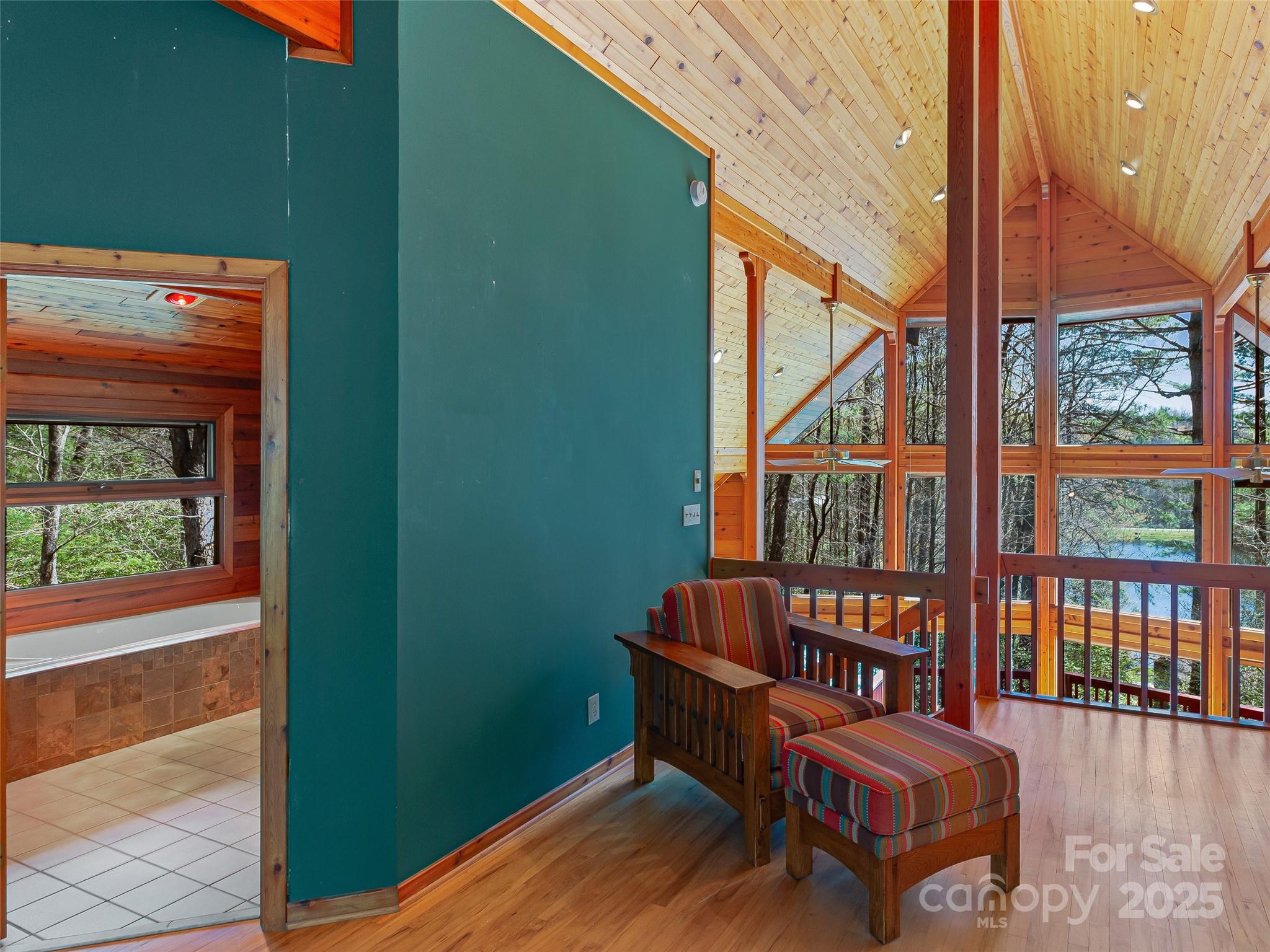 167 Harbor Cove Property Photo 31