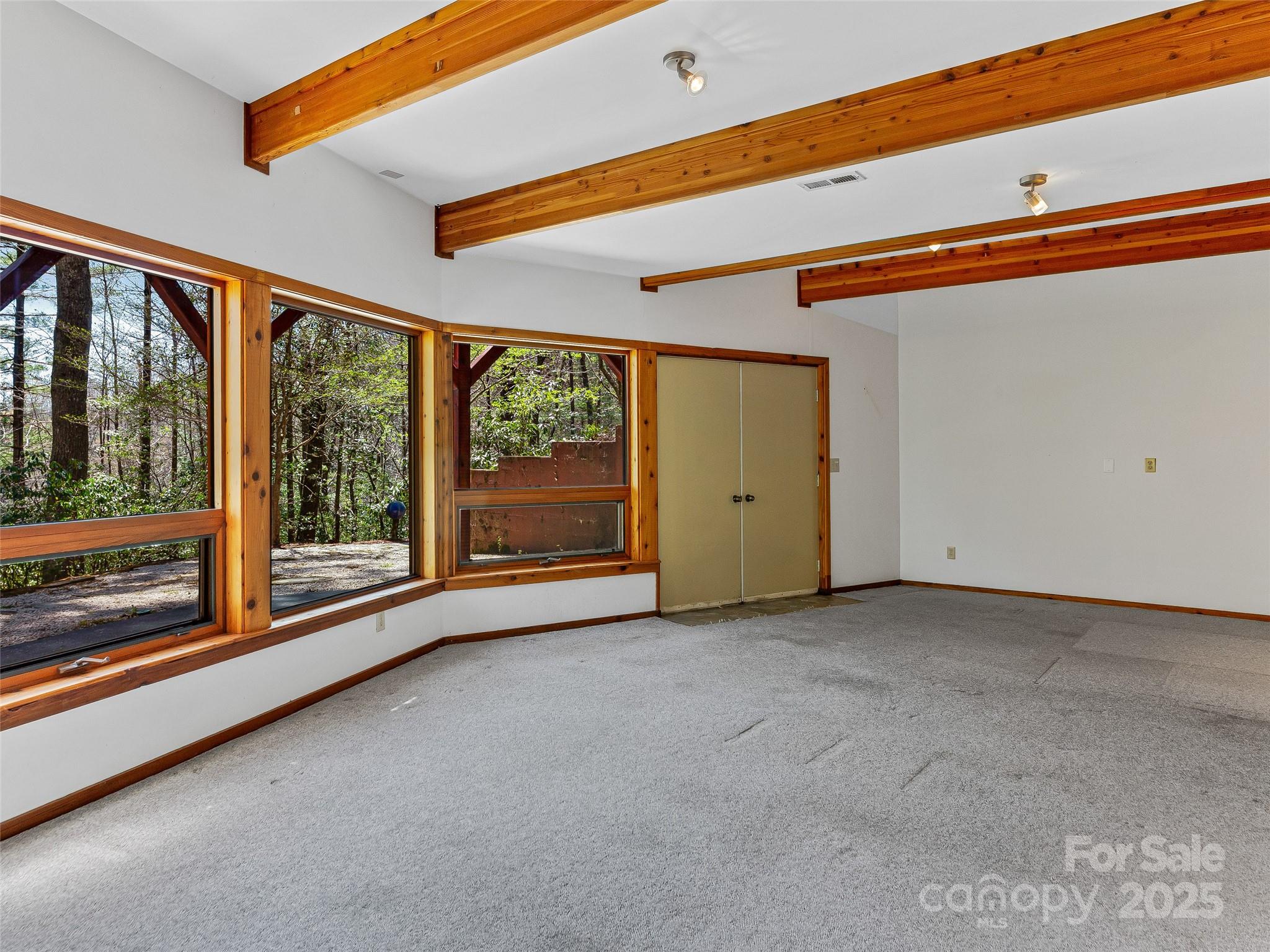 167 Harbor Cove Property Photo 34
