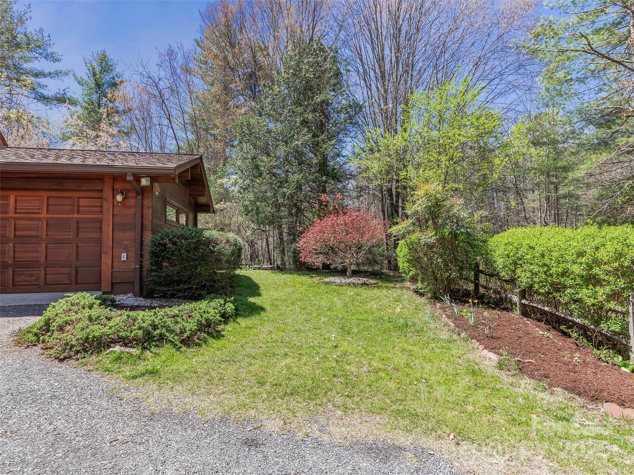 167 Harbor Cove Property Photo 39