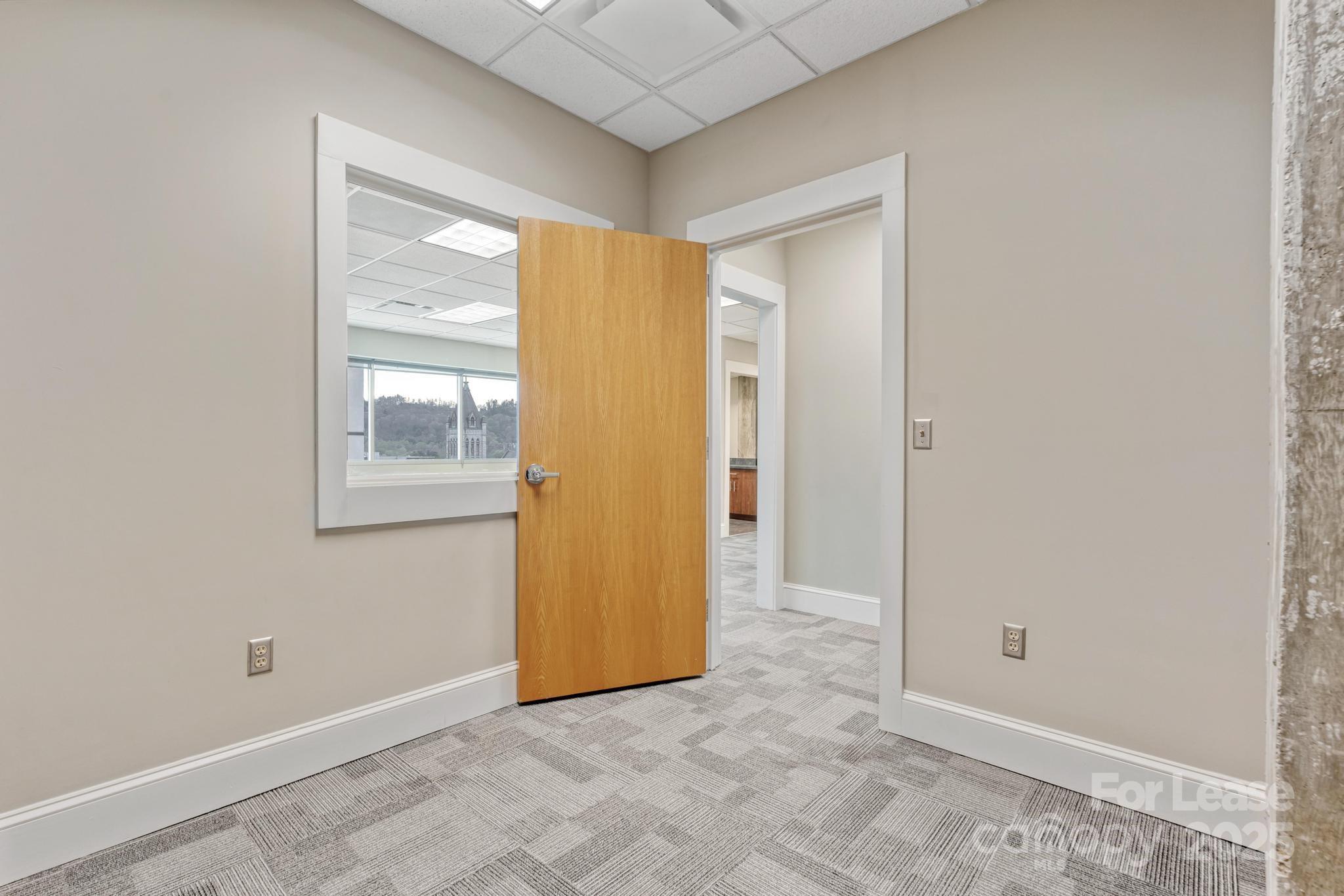 82 Patton Avenue 635 Property Photo 11