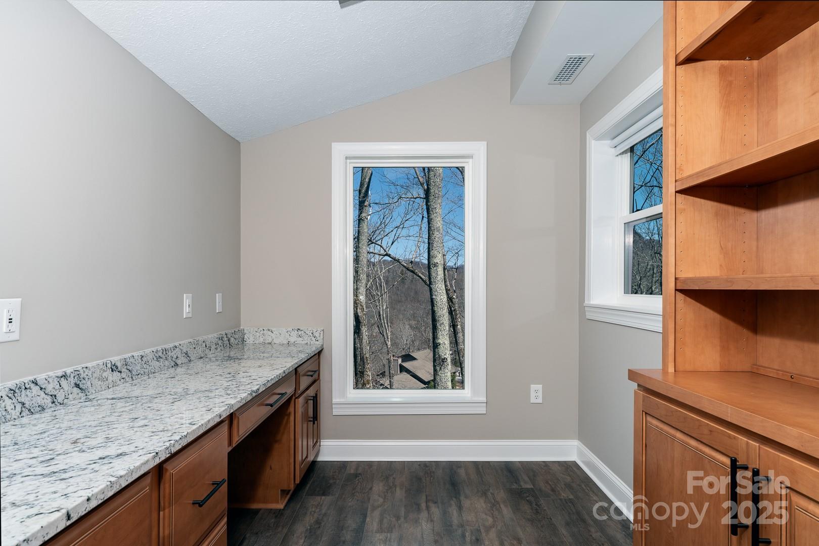 150 Squirrel Corn Lane Property Photo 18