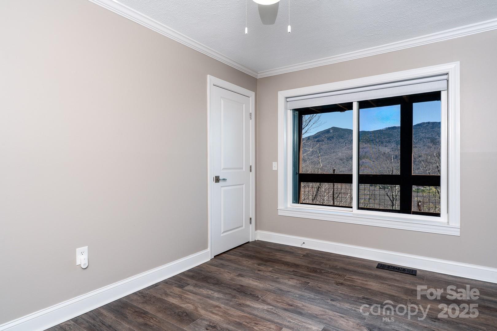 150 Squirrel Corn Lane Property Photo 32