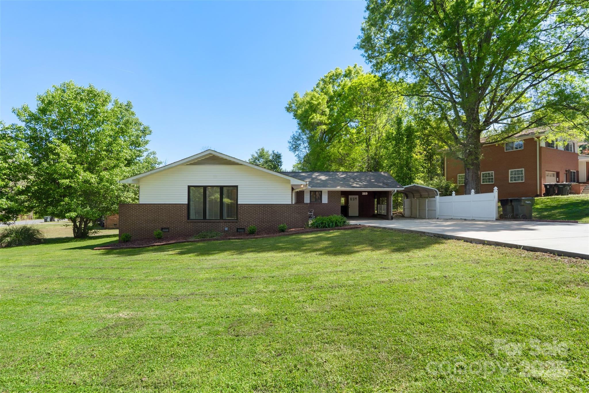 319 Hatley Circle Property Photo