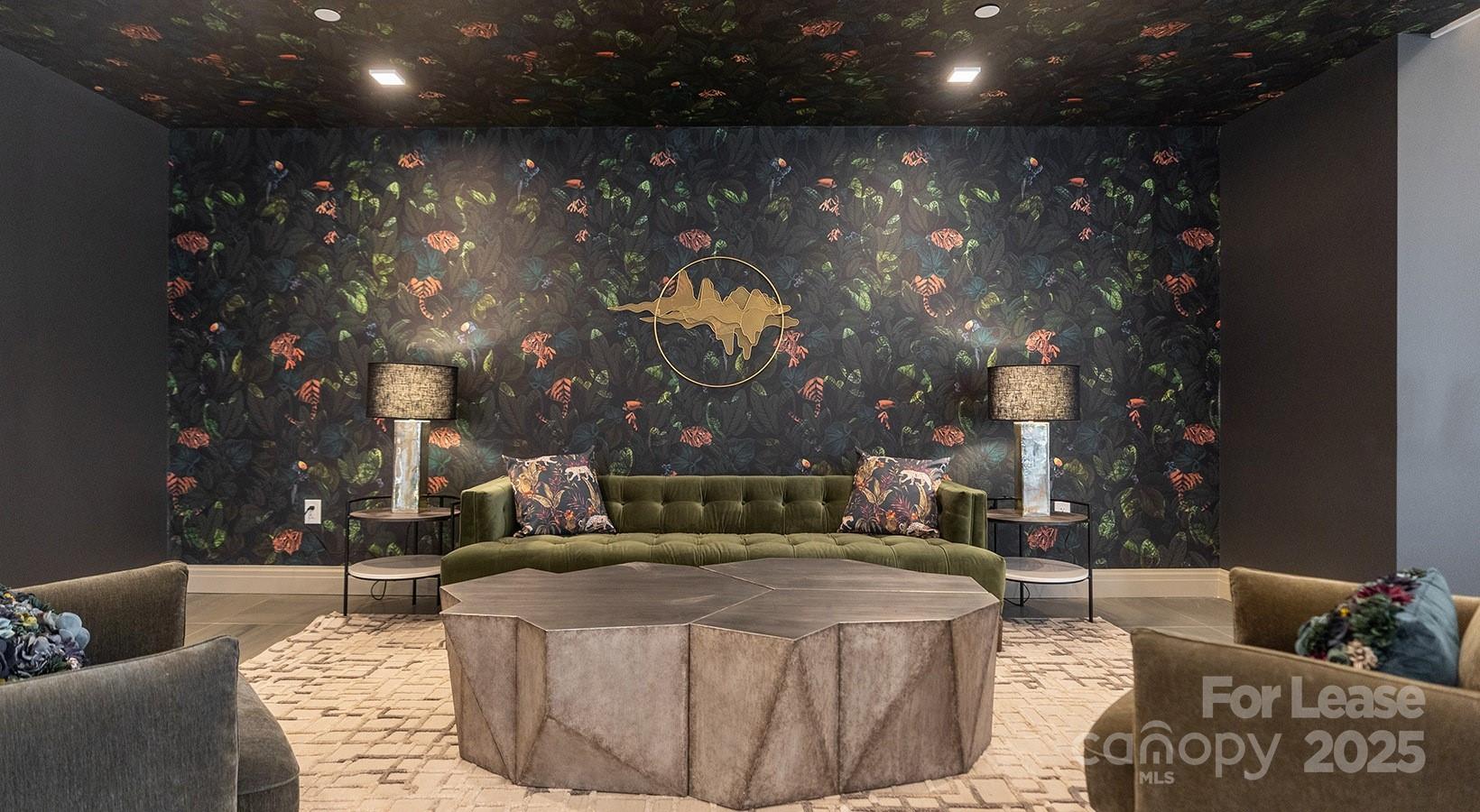 515 Royal Court B1 Property Photo 13