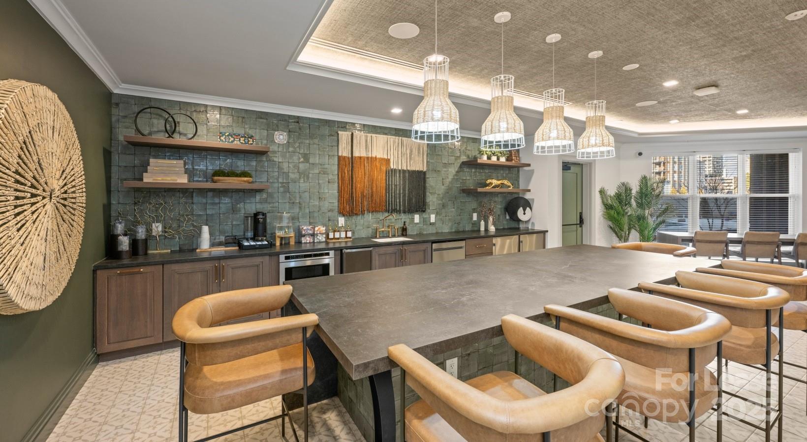 515 Royal Court B1 Property Photo 14