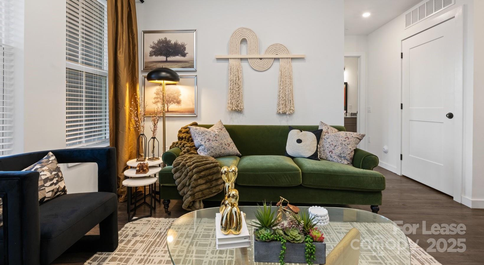 515 Royal Court B1 Property Photo 31