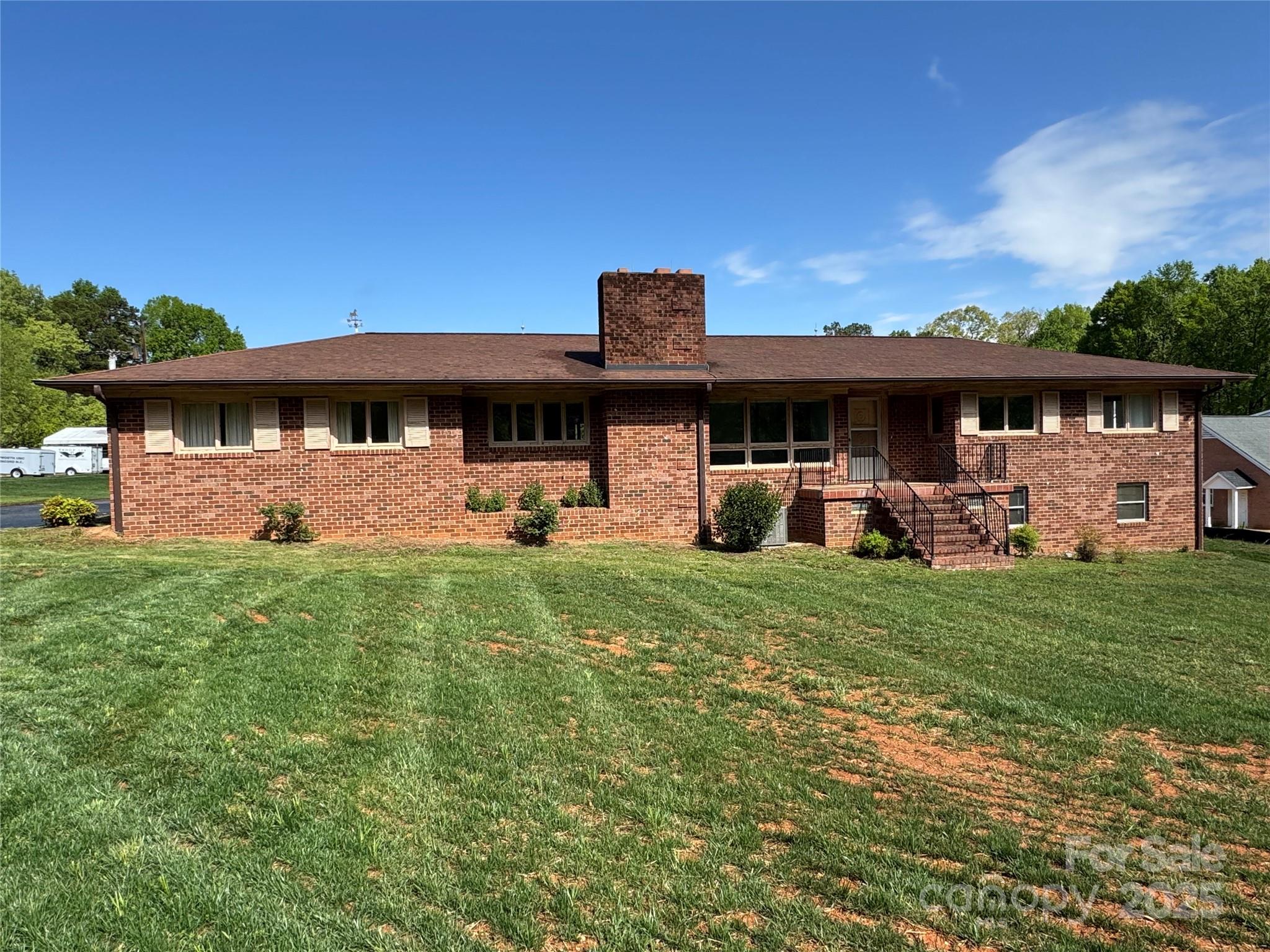 1012 Burrage Road Property Photo