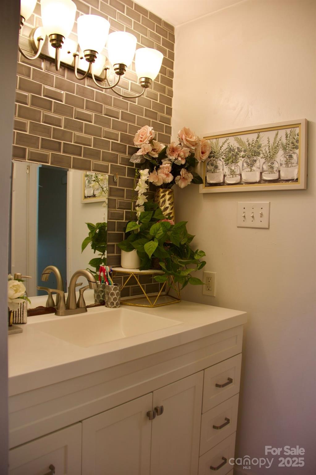 920 Squirrel Hill Road Property Photo 14