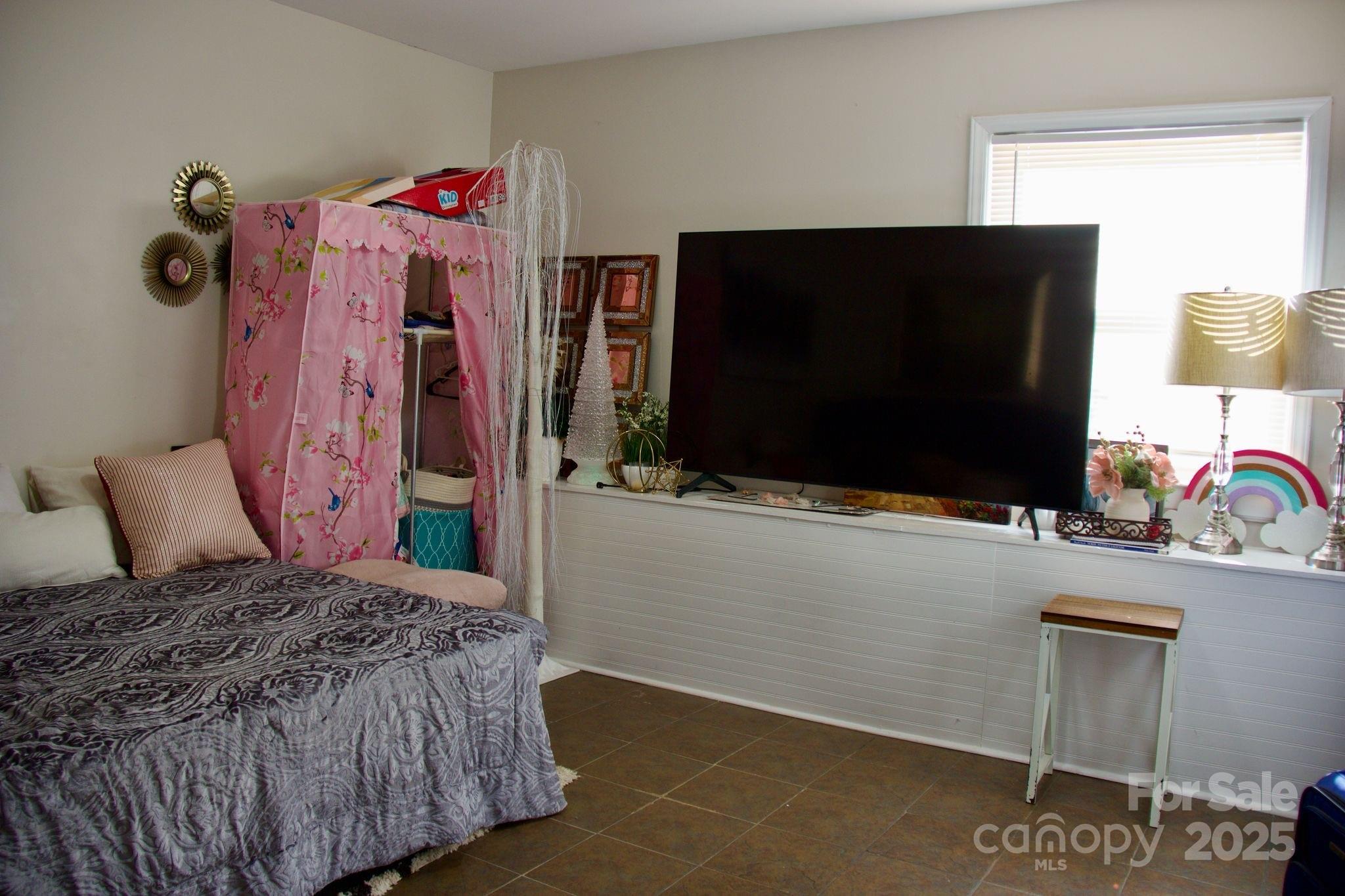 920 Squirrel Hill Road Property Photo 18