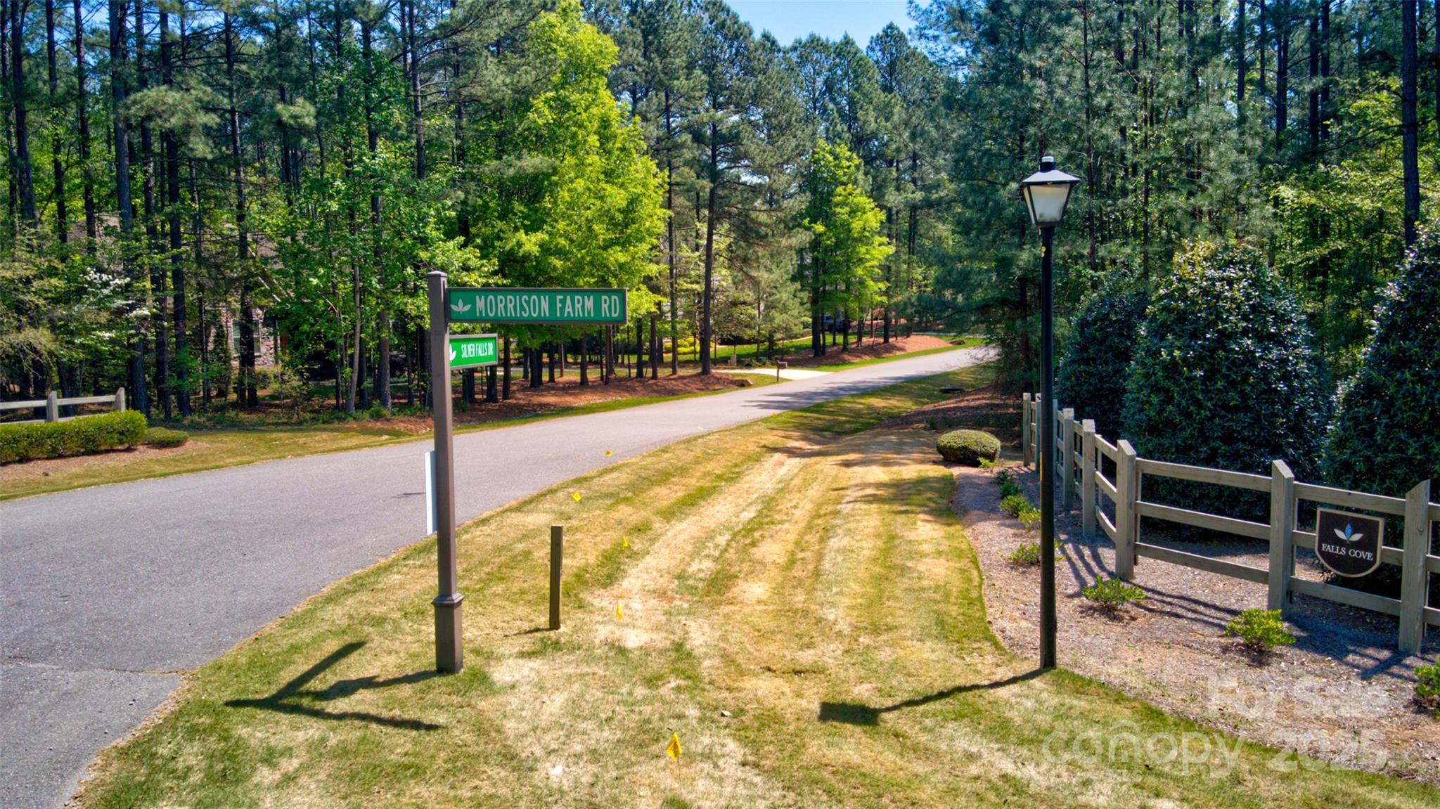 111 Cinder Ridge Court Property Photo 7
