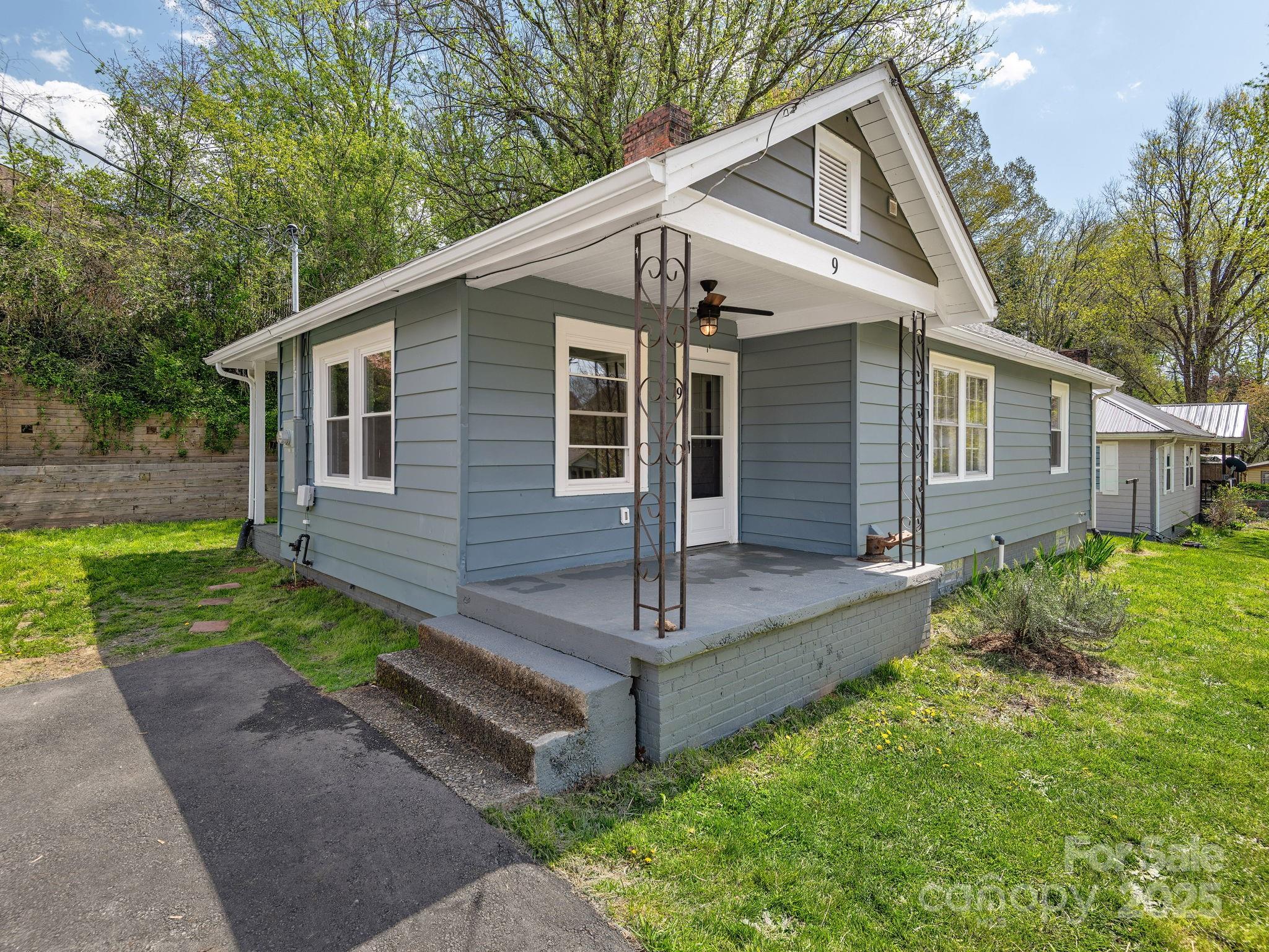 9 5th Street Property Photo