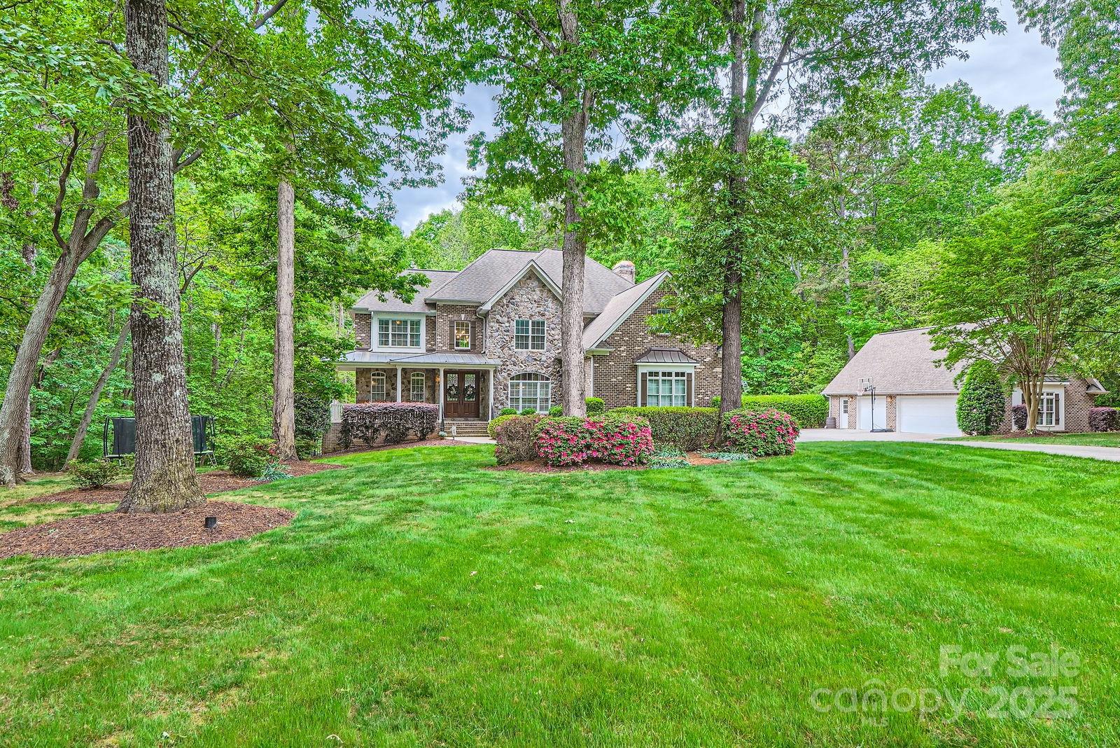 14131 Lea Point Court Property Photo