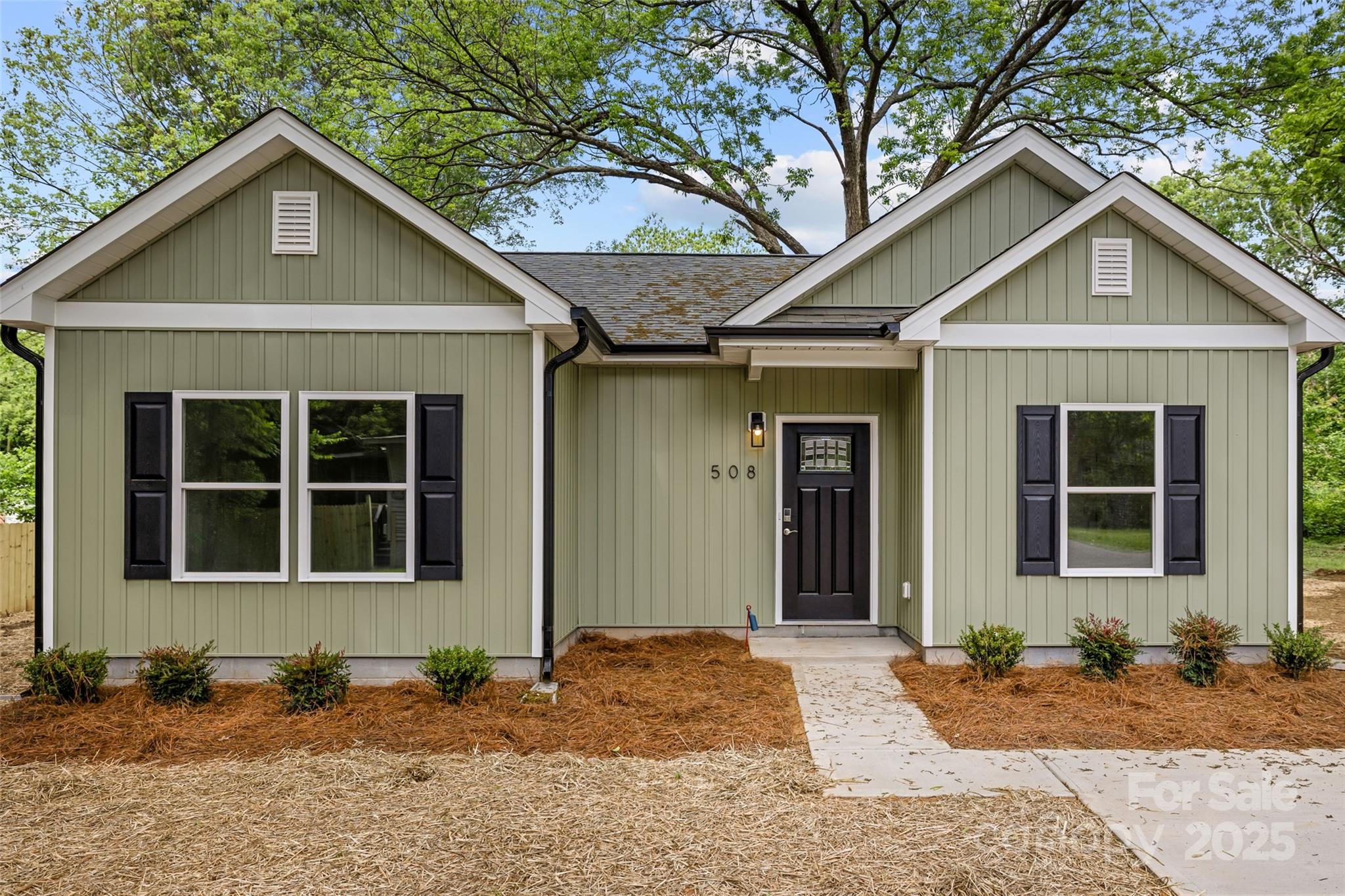 508 Clegg Street Property Photo