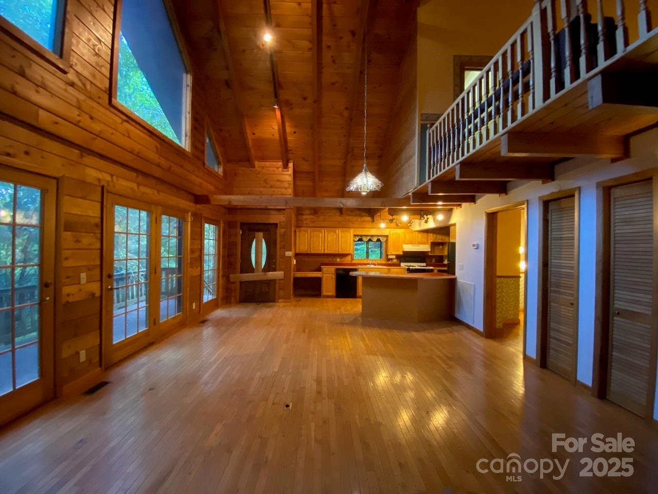 2153 Lentini Drive Property Photo 4