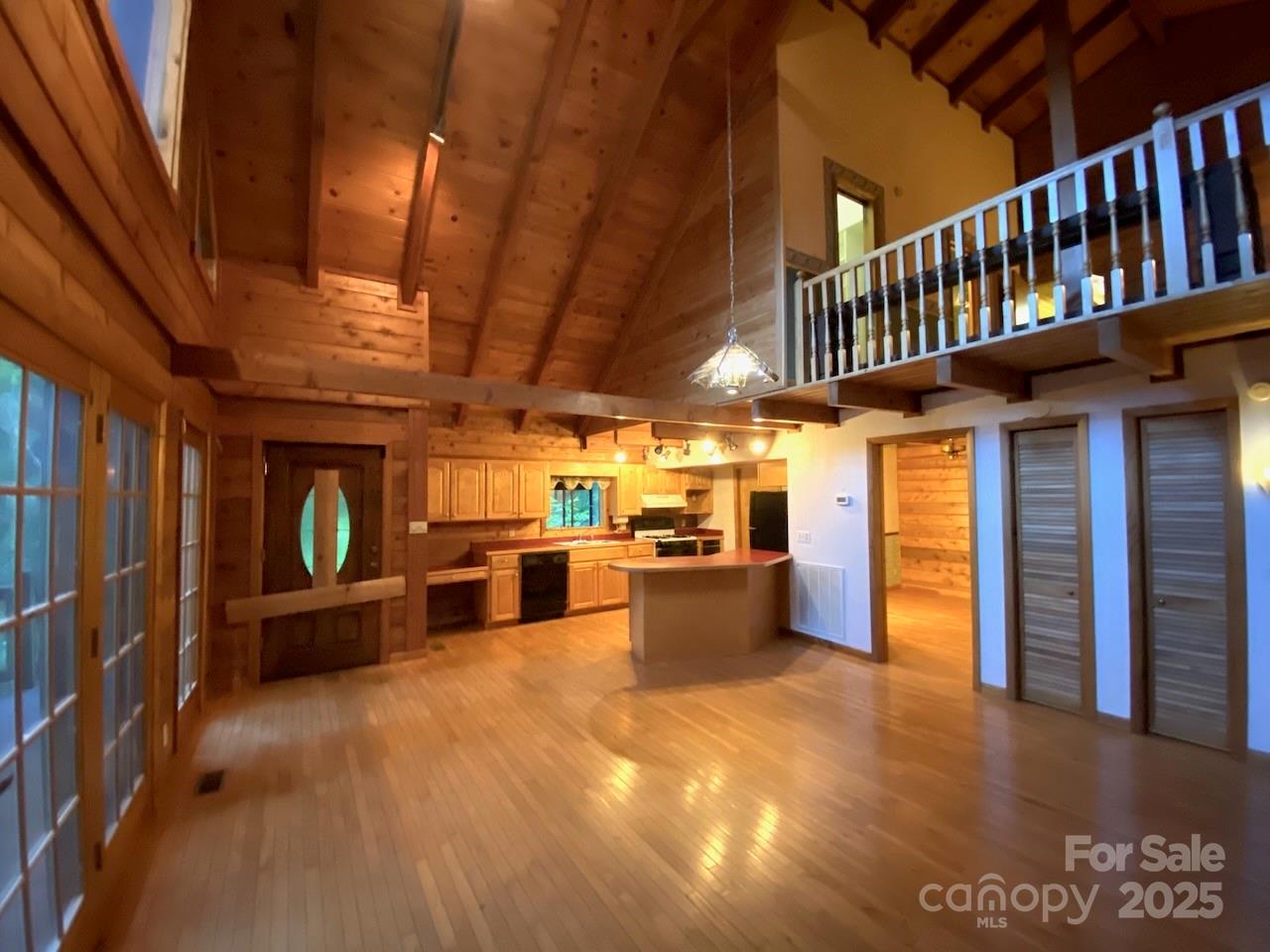 2153 Lentini Drive Property Photo 6