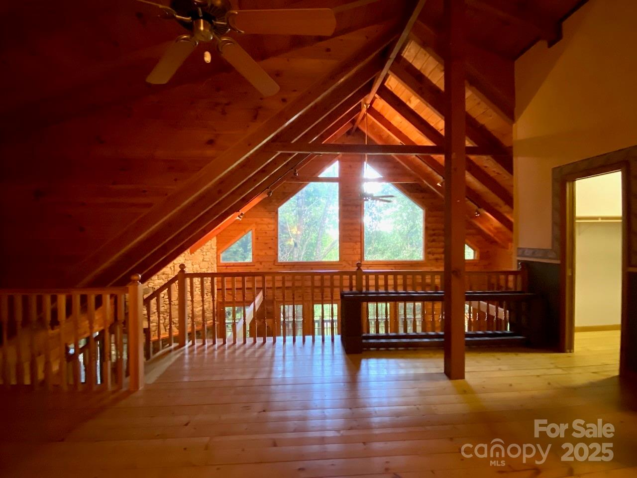 2153 Lentini Drive Property Photo 13