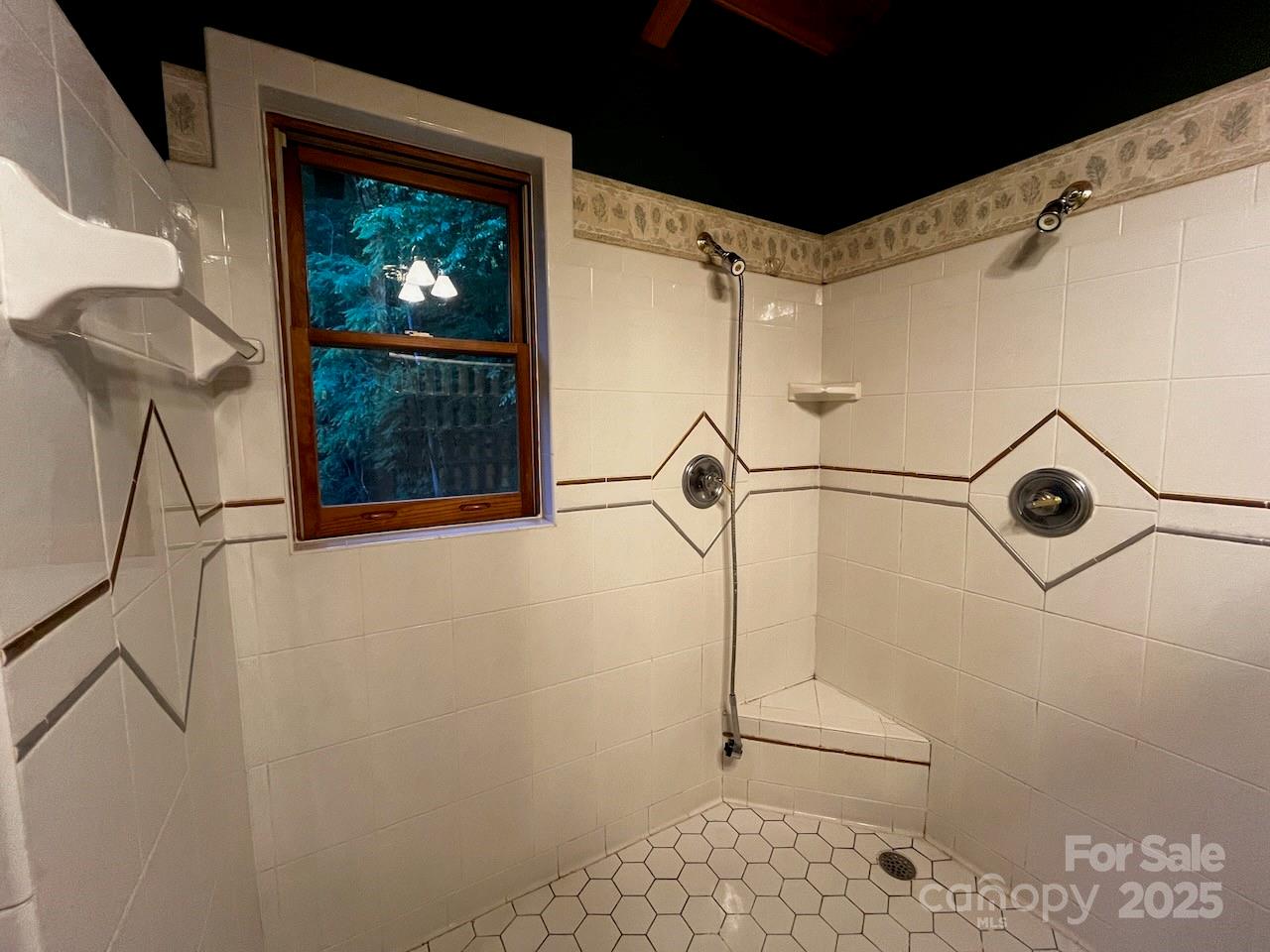 2153 Lentini Drive Property Photo 19