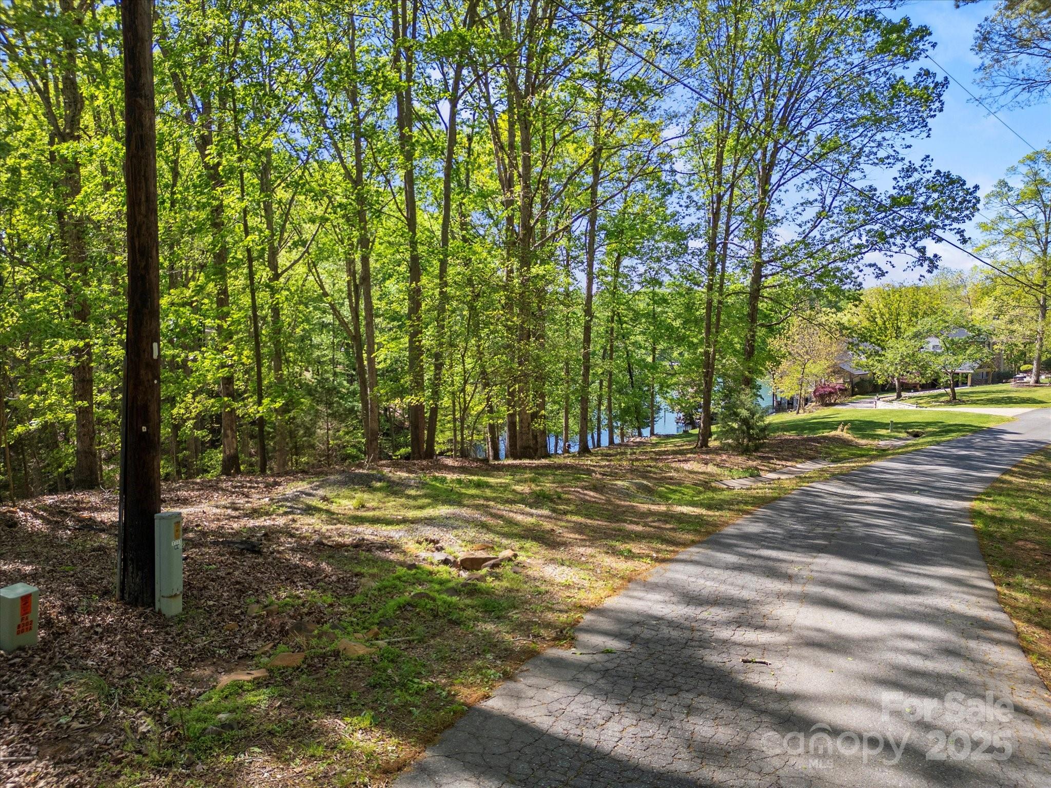 135 Barksdale Lane Property Photo 16