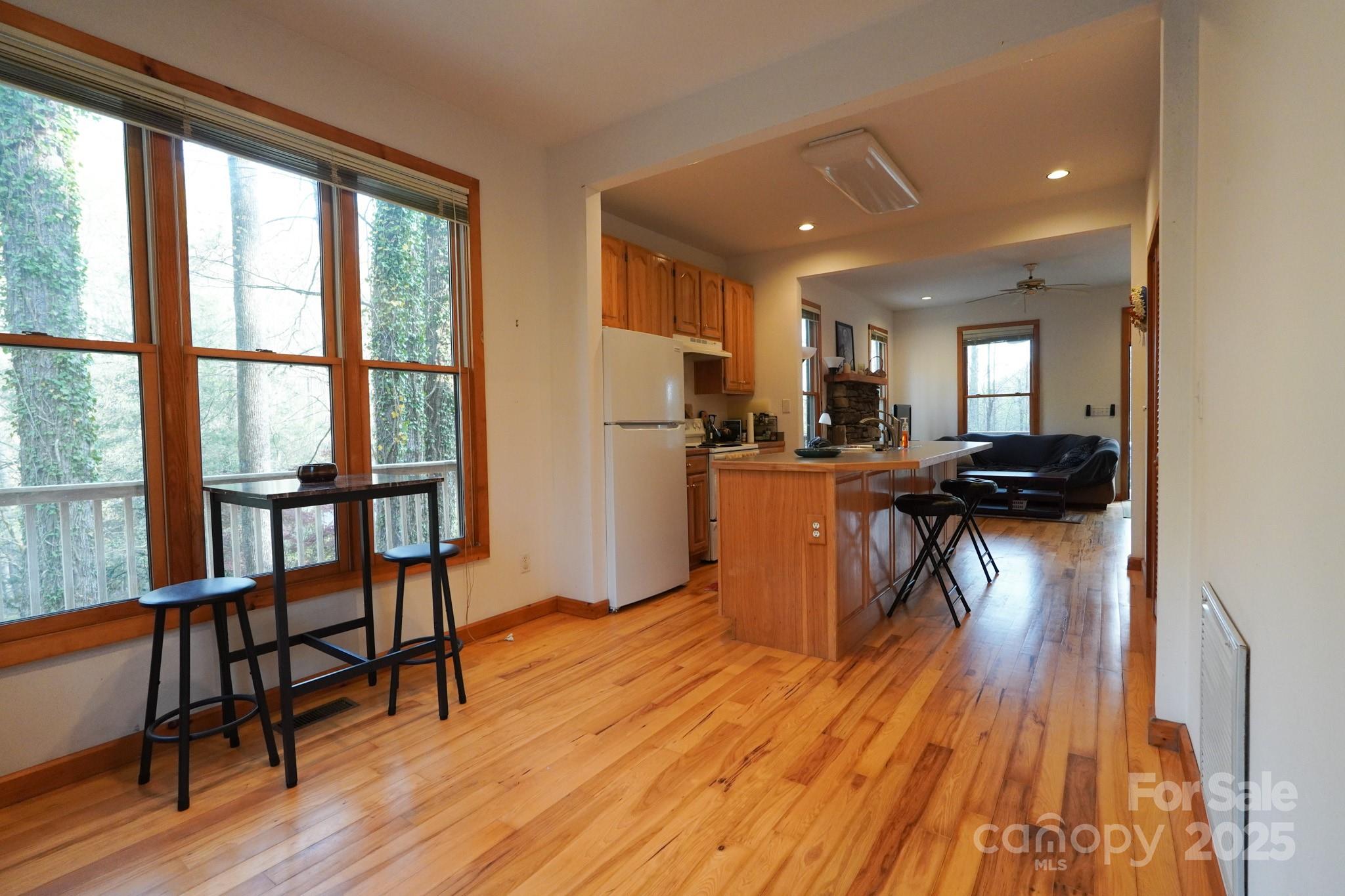 136 Stonewall Road Property Photo 6