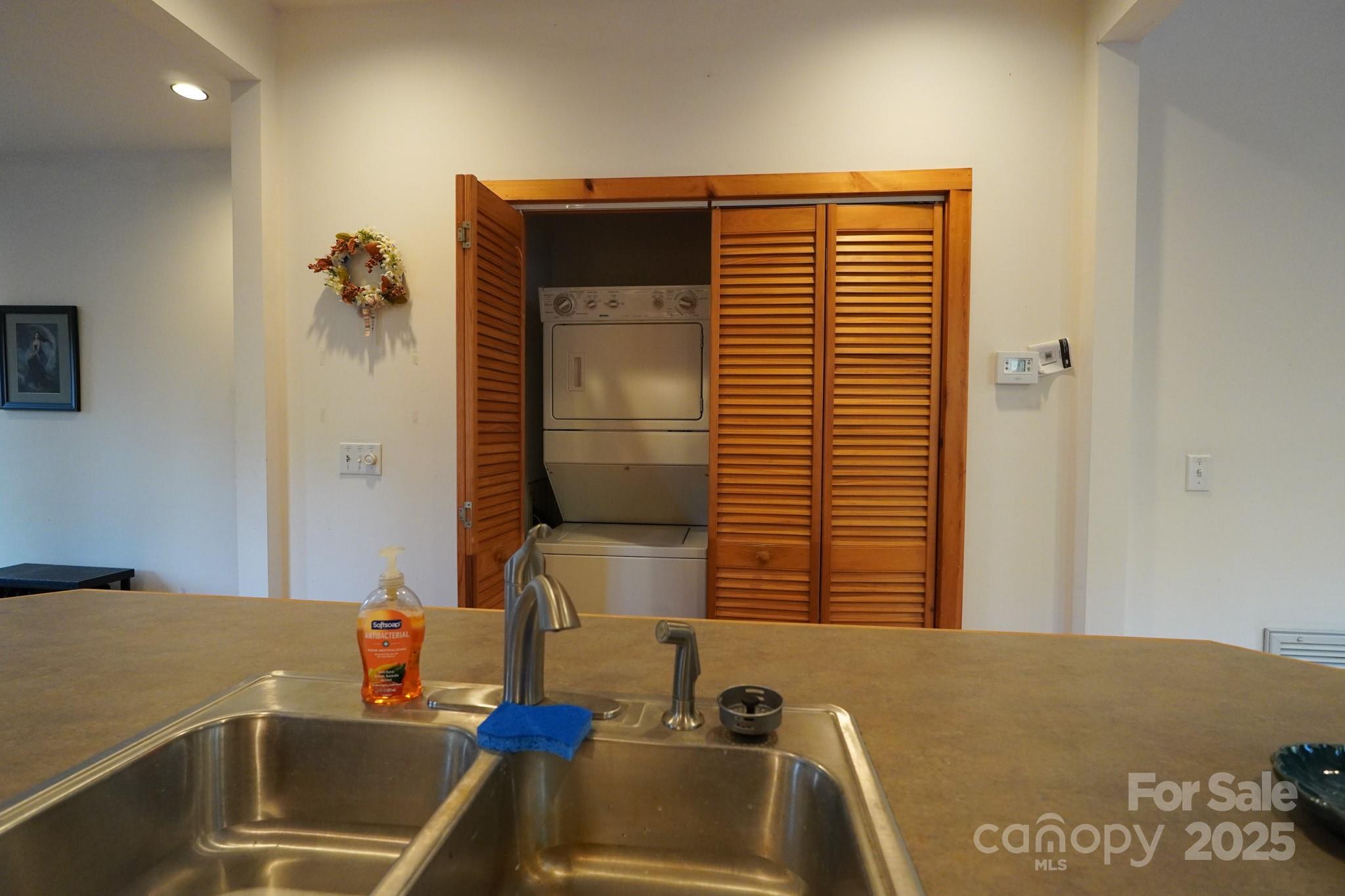 136 Stonewall Road Property Photo 9
