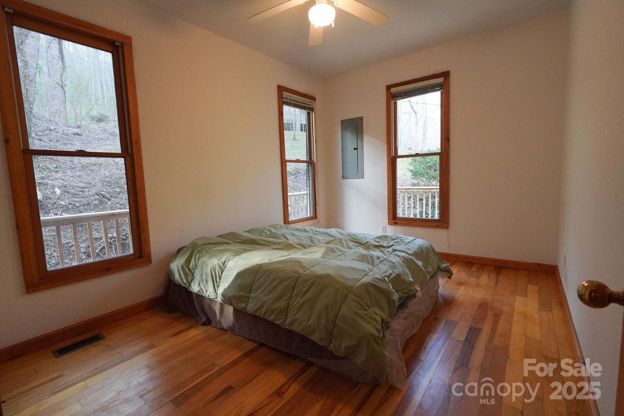 136 Stonewall Road Property Photo 12