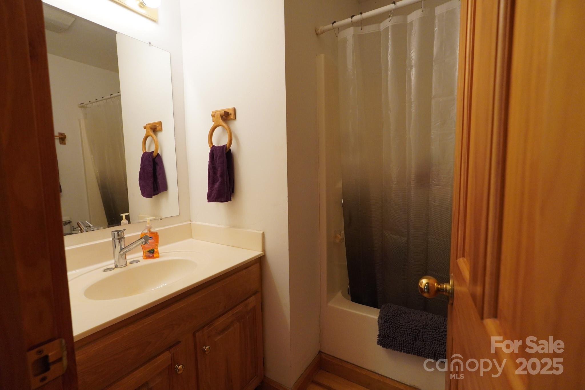 136 Stonewall Road Property Photo 14