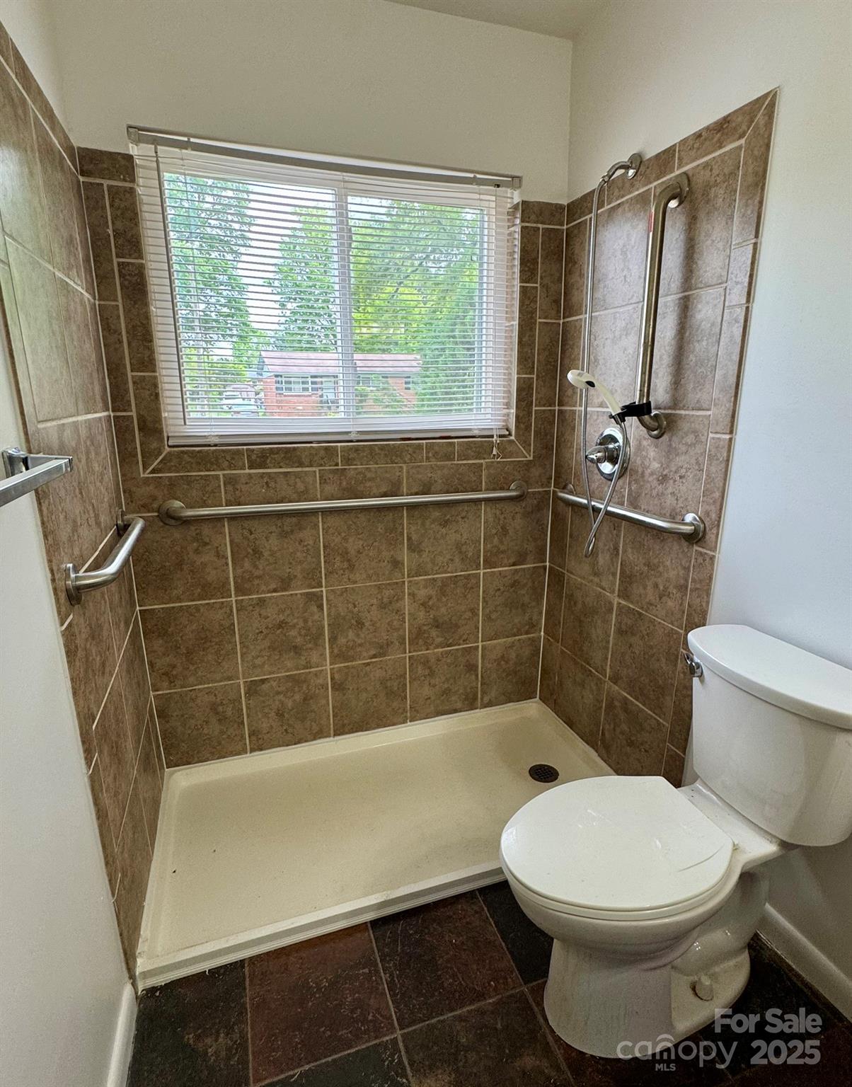 4623 Monmouth Drive Property Photo 23