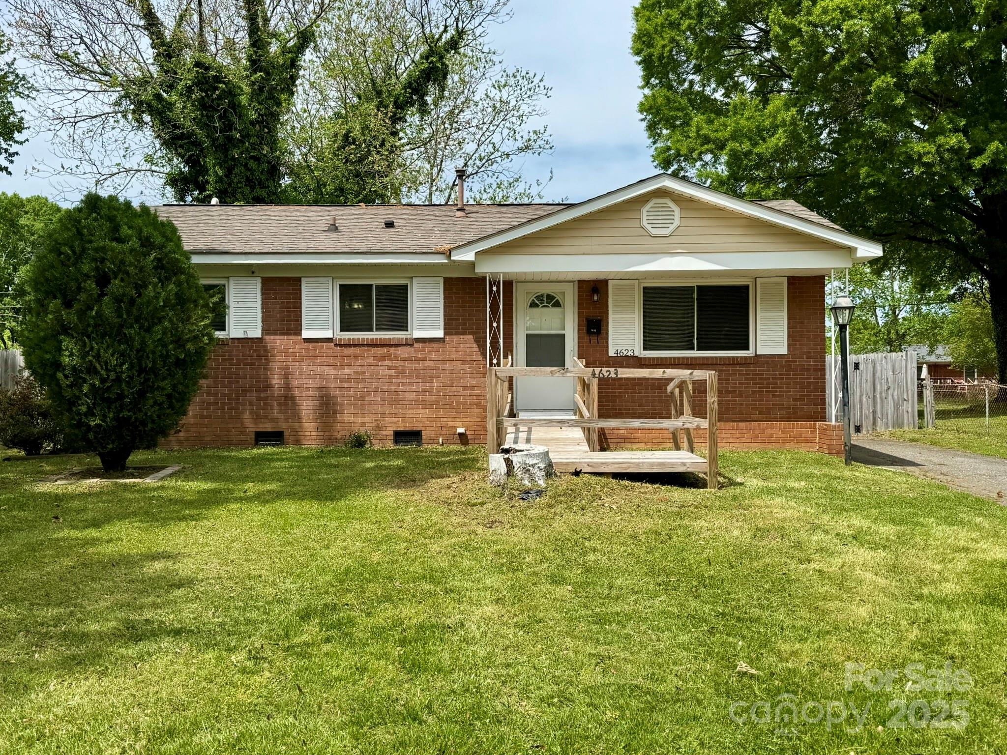 4623 Monmouth Drive Property Photo 41
