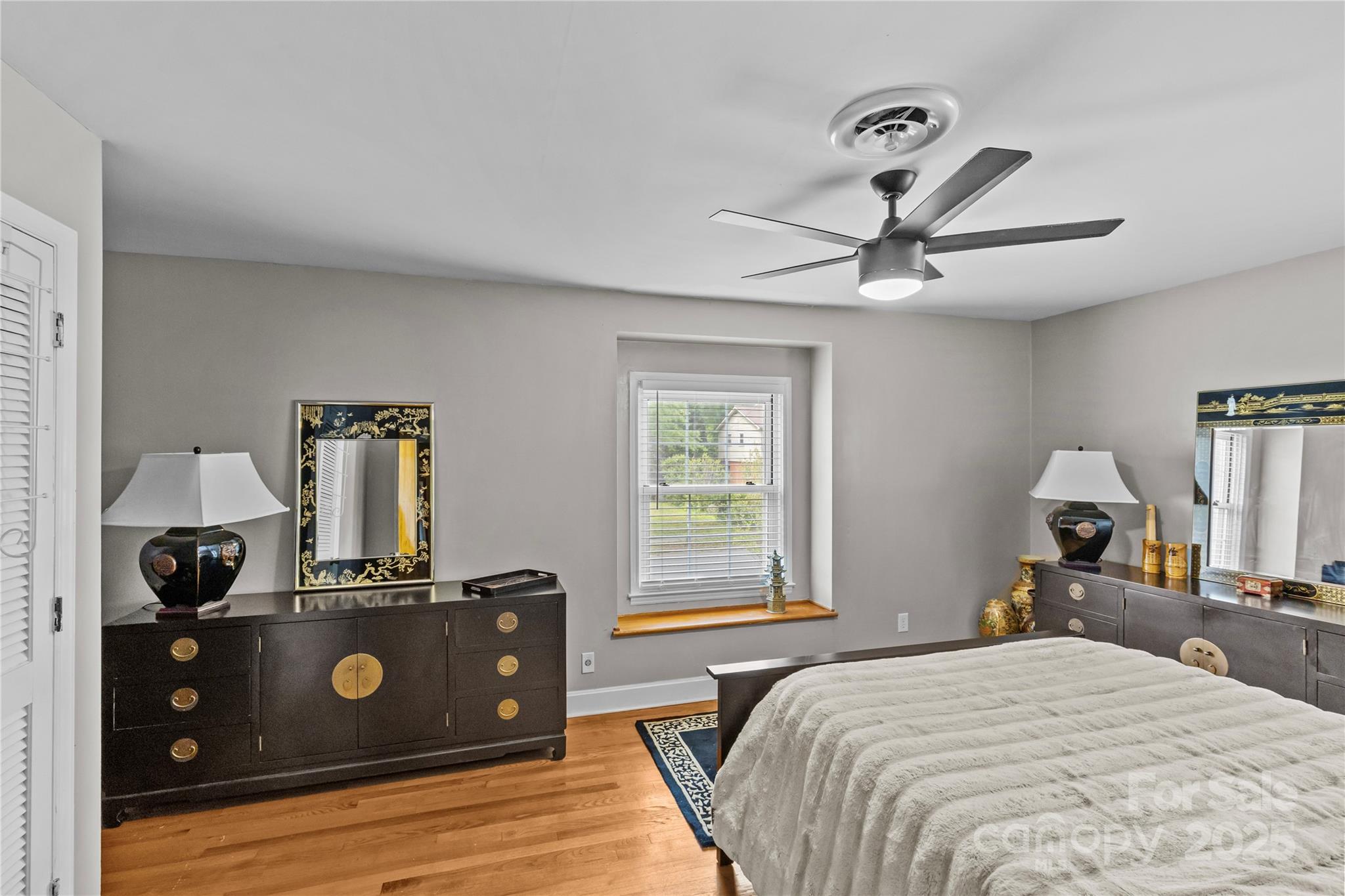 6035 Idlebrook Drive Property Photo 23