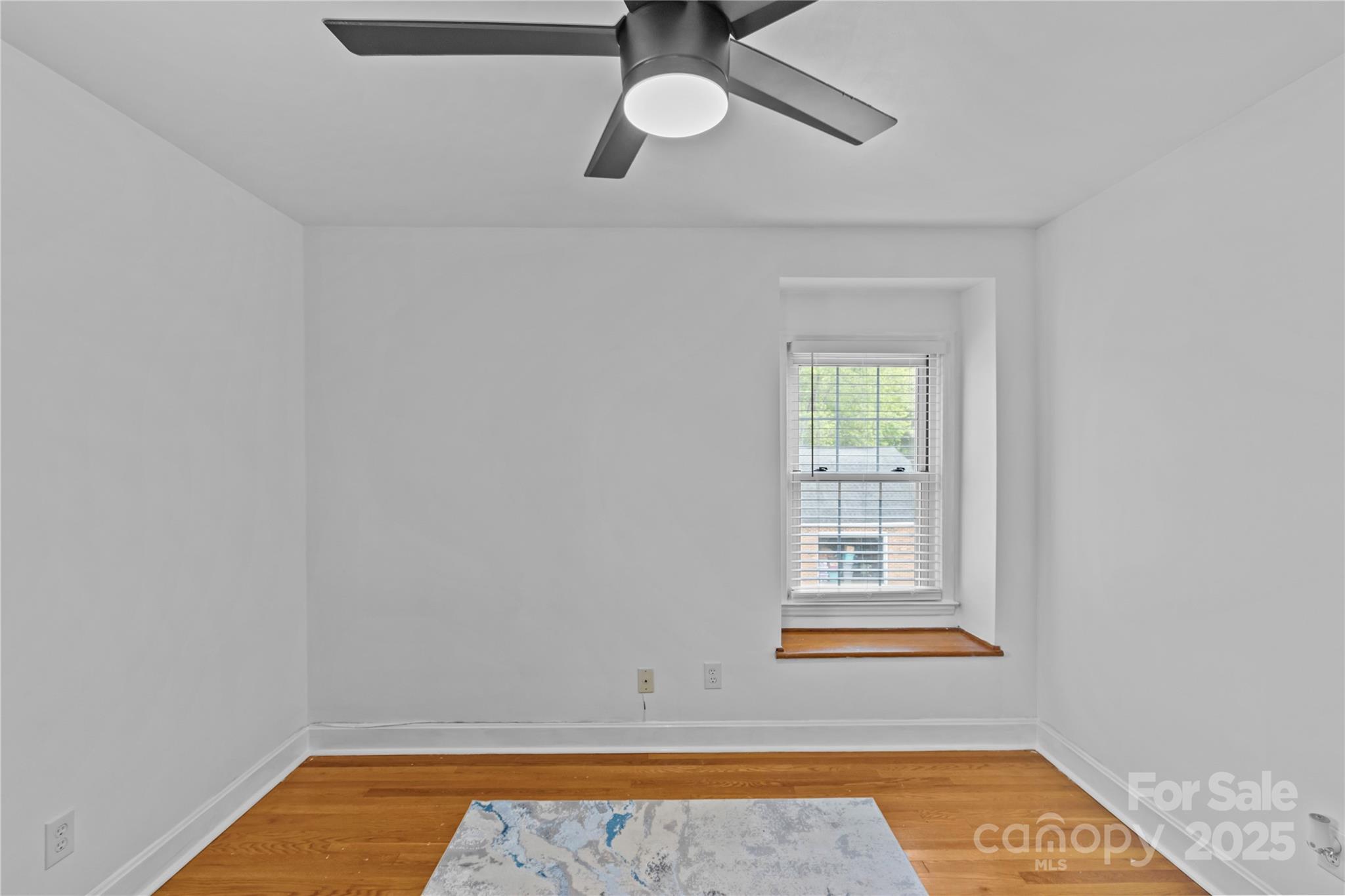 6035 Idlebrook Drive Property Photo 25