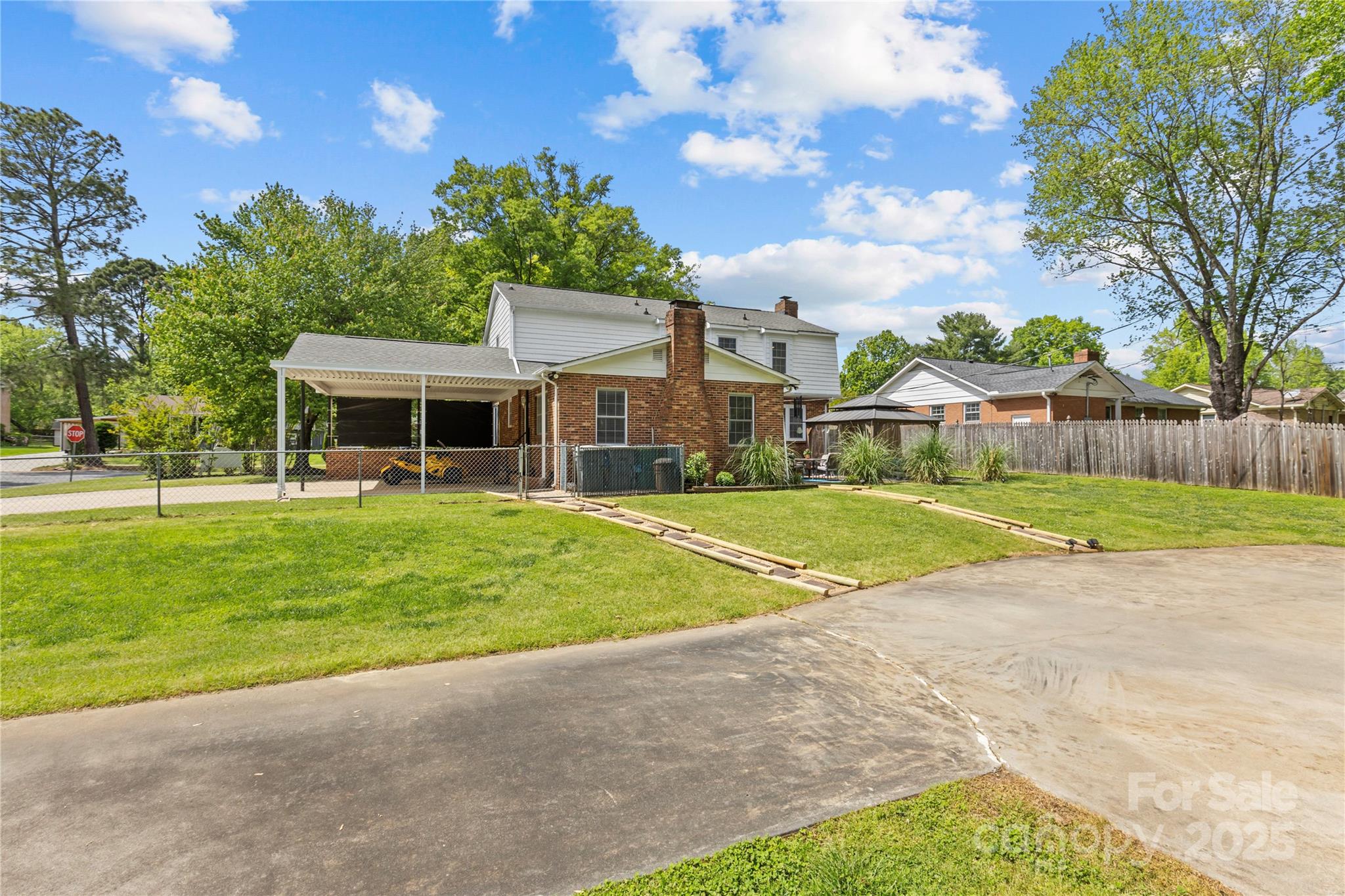 6035 Idlebrook Drive Property Photo 30