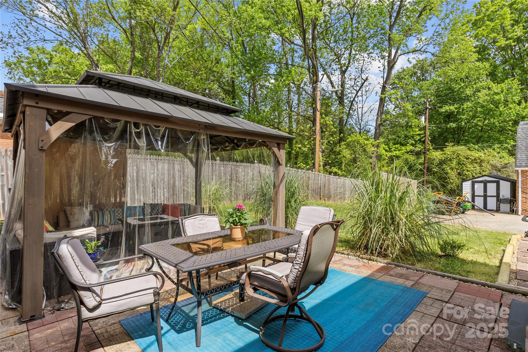 6035 Idlebrook Drive Property Photo 32