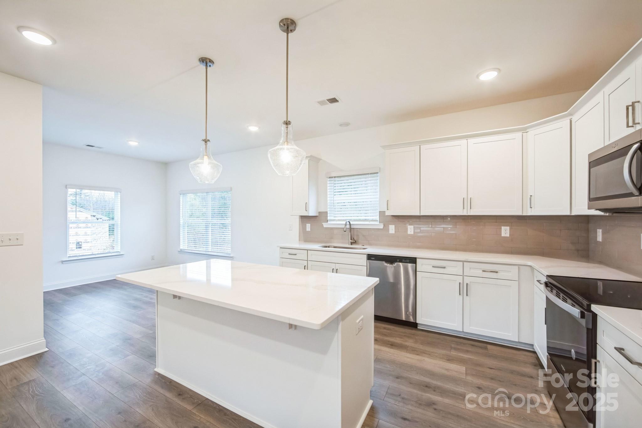 81 Walnut Springs Drive 22-d Property Photo 10