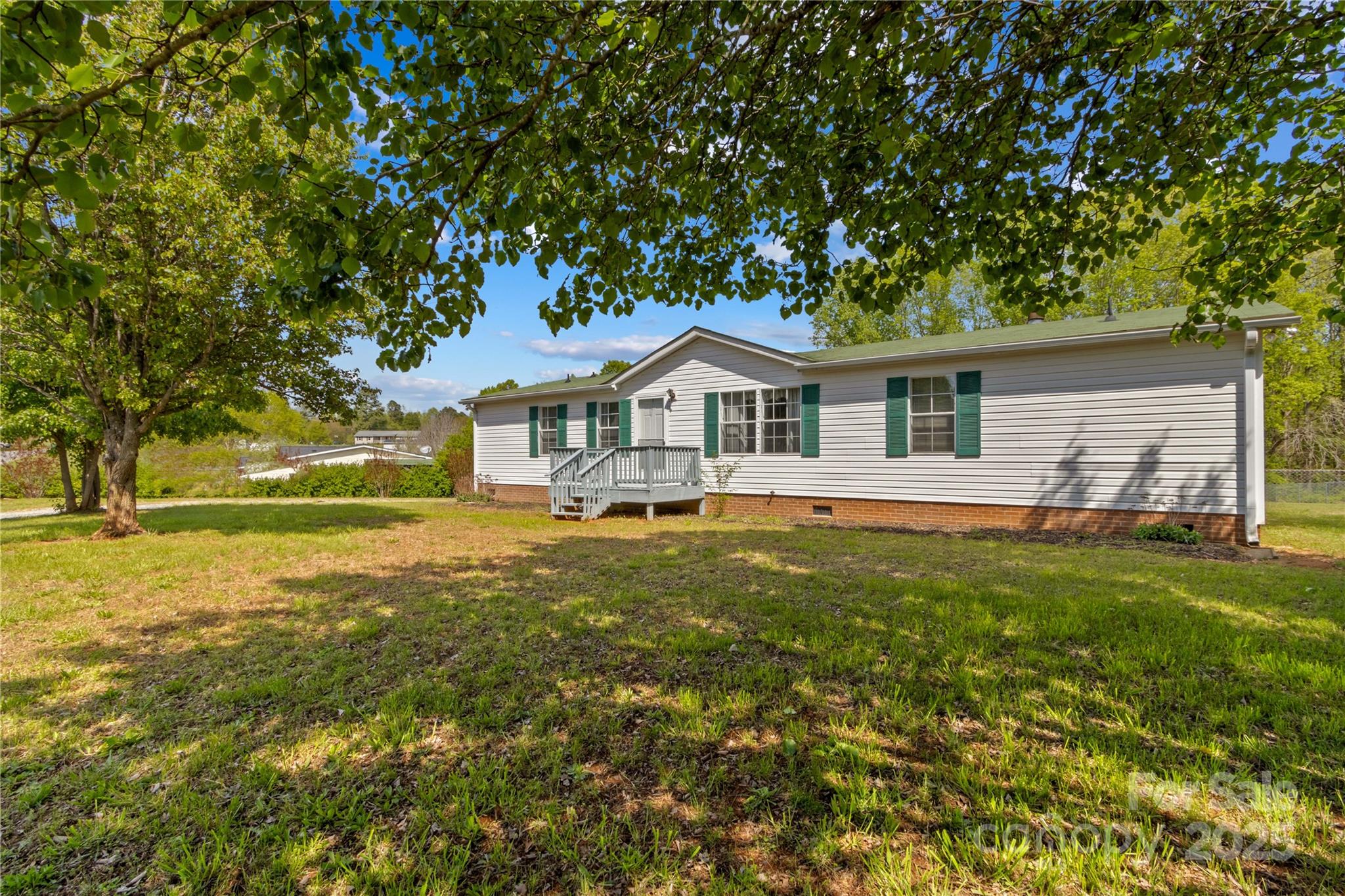 231 Charity Lane Property Photo