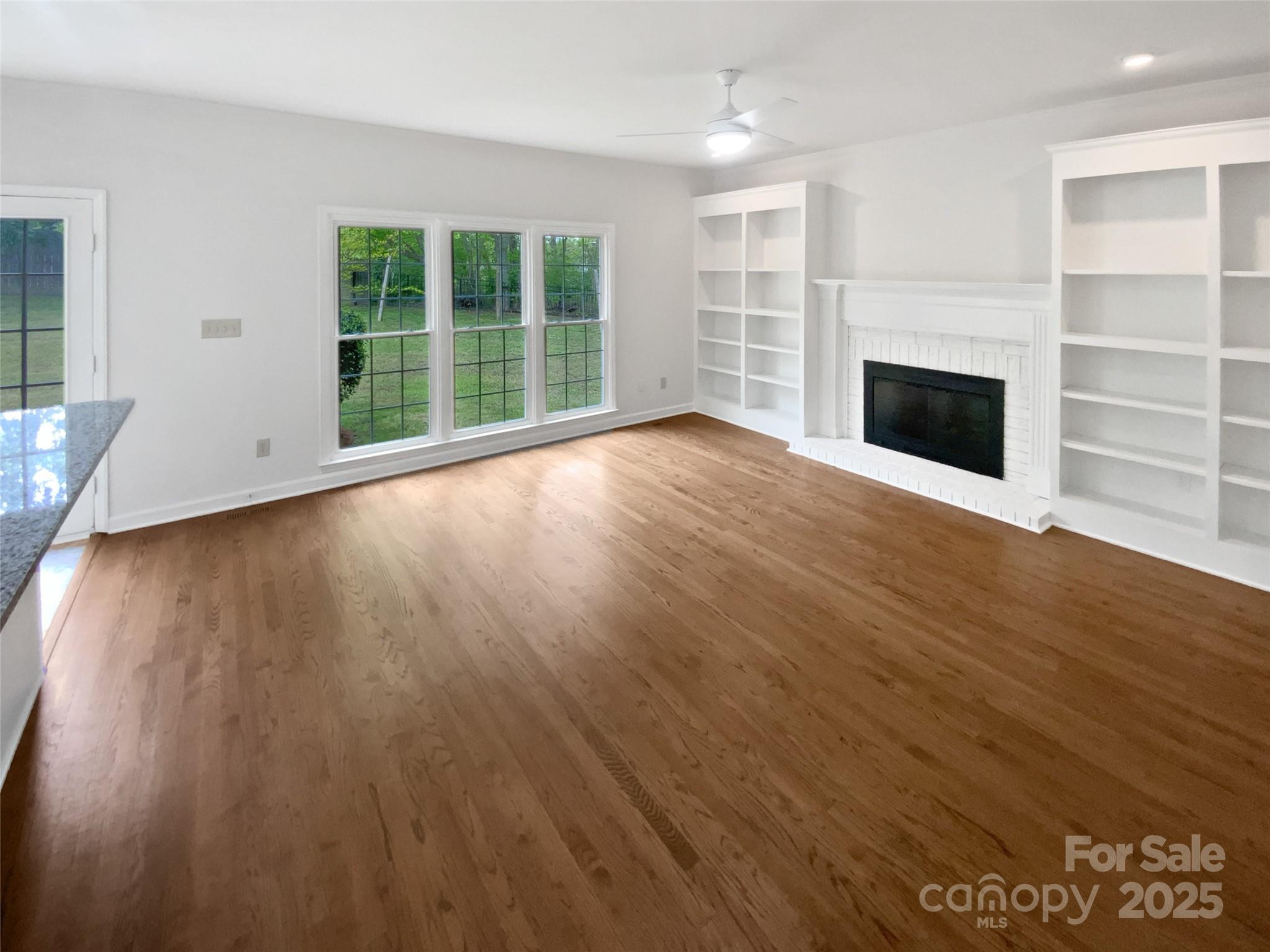 1121 Setter Lane Property Photo 6