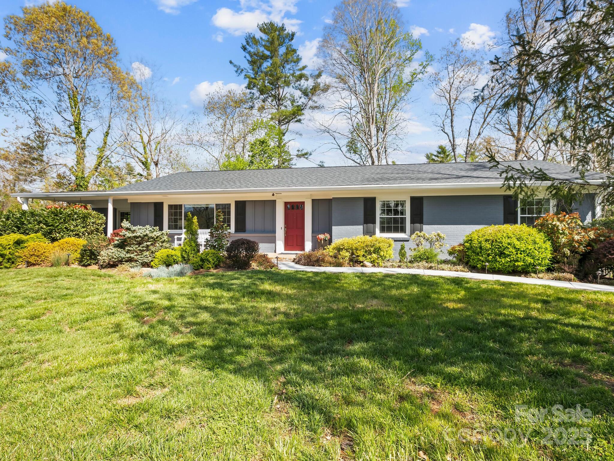 29 E Fox Chase Road Property Photo