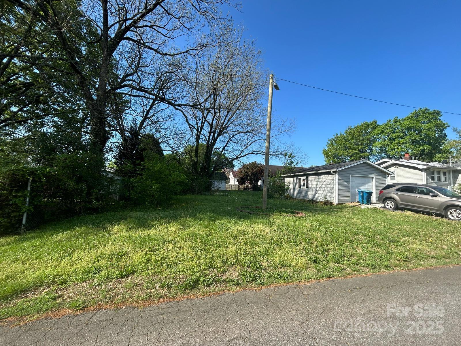 829 Green Street Property Photo 19
