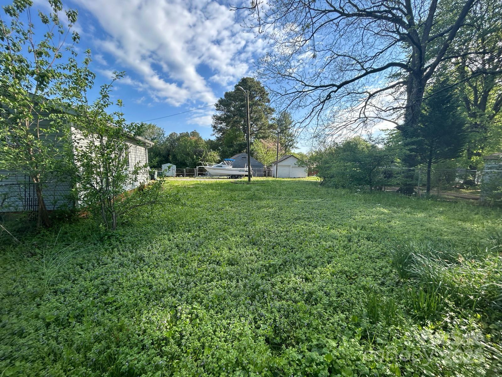 829 Green Street Property Photo 20