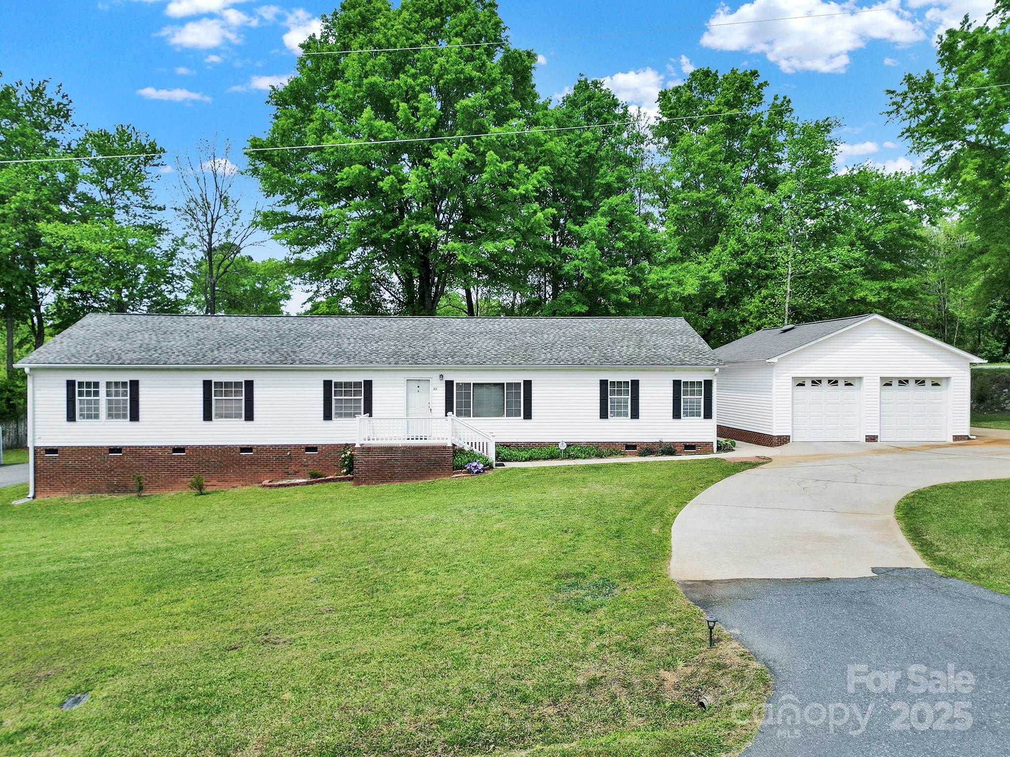 1981 Line Road Property Photo