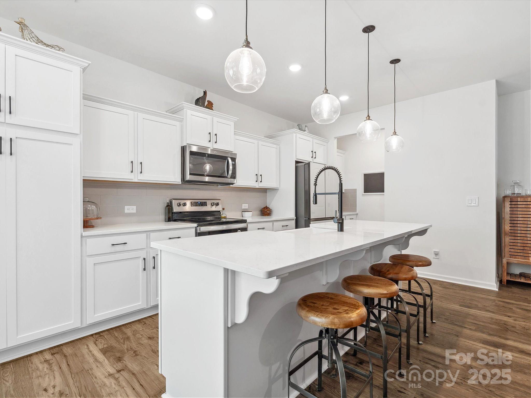 168 Aspire Circle Property Photo 1