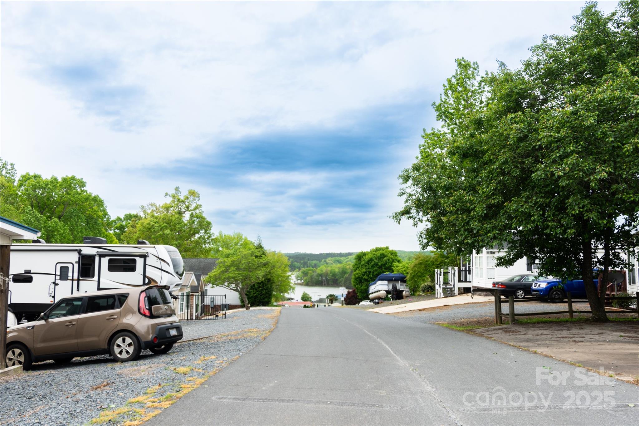 147 Marina Drive 22 Property Photo 5