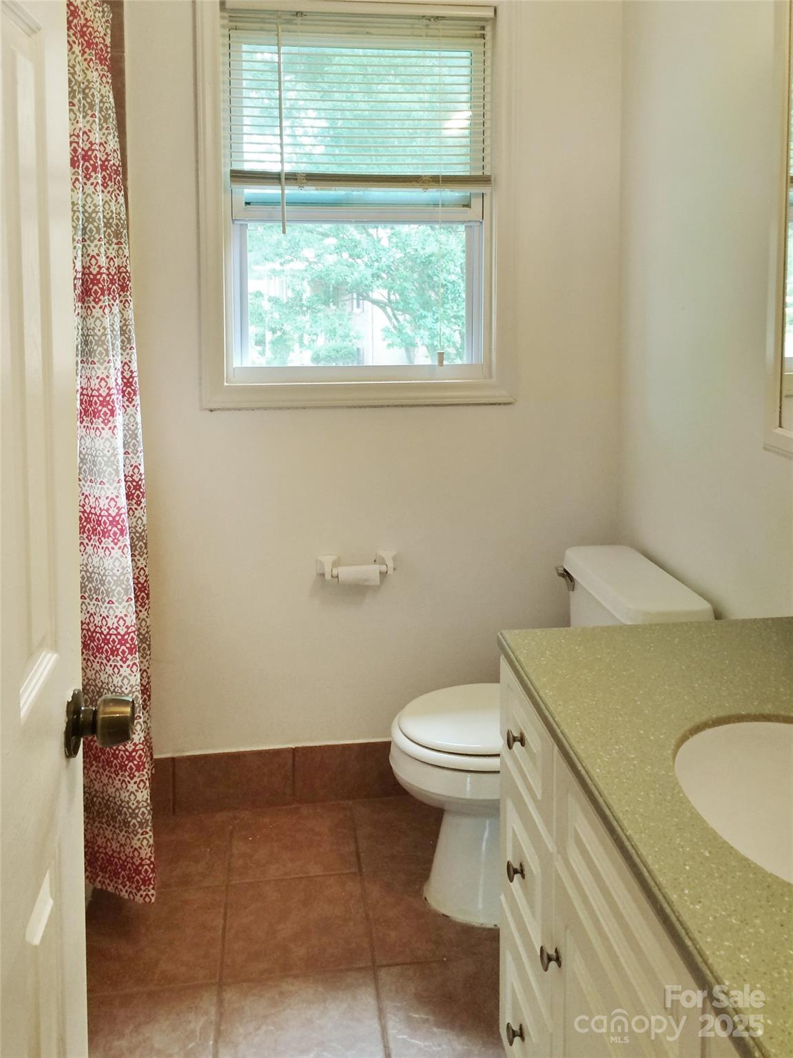 7714 Albemarle Road - Property Photo 20